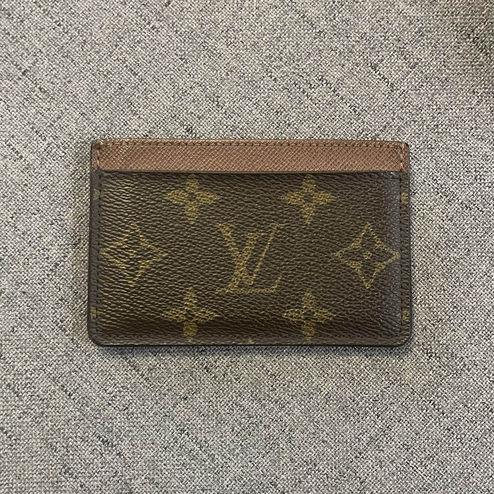 Louis Vuitton Louis Vuitton Leather Card Holder Wallet Size ONE SIZE - 1 Thumbnail