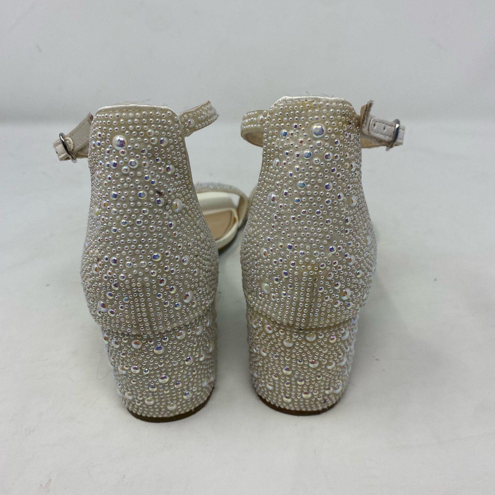Betsey Johnson Betsey Johnson Mari Crystal Ankle Strap White Sandal 6.5 Size US 6.5 / IT 36.5 - 5 Thumbnail