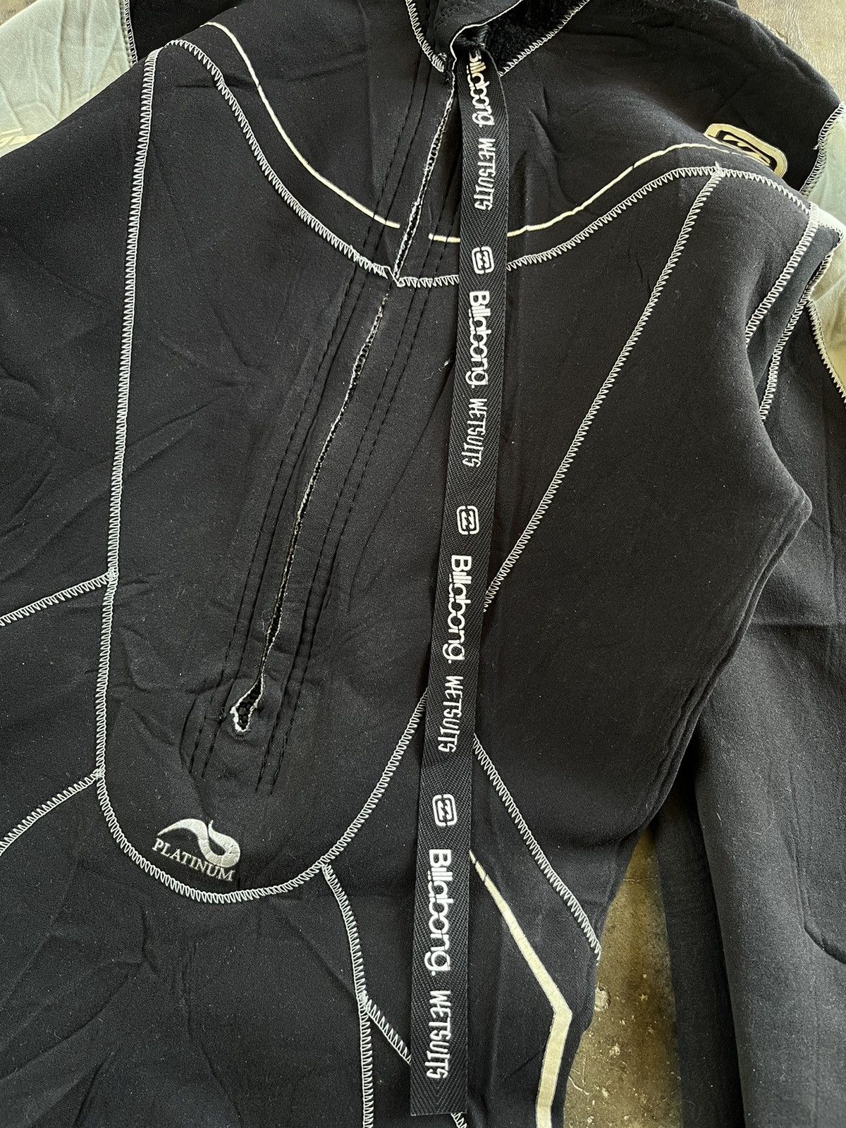 Billabong × Japanese Brand × Vintage 🔥Vintage Billabong Wetsuit Central Logo Made in Japan Size US M / EU 48-50 / 2 - 7 Thumbnail