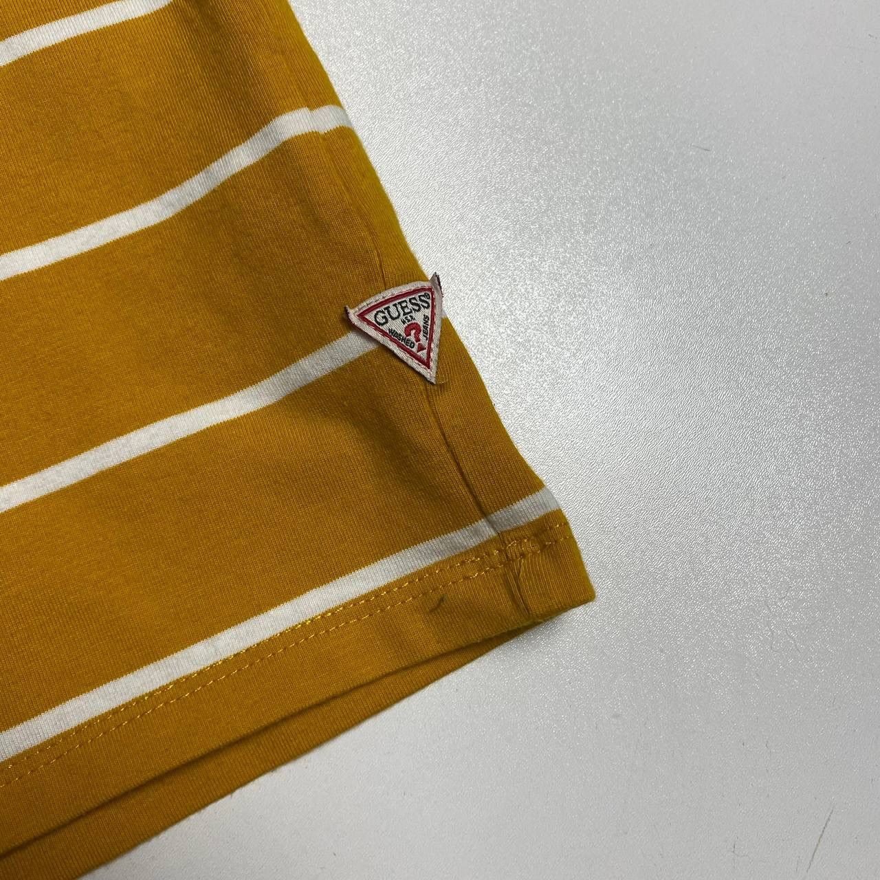 Guess Guess T-shirt Size:XS Size US XS / EU 42 / 0 - 6 Thumbnail