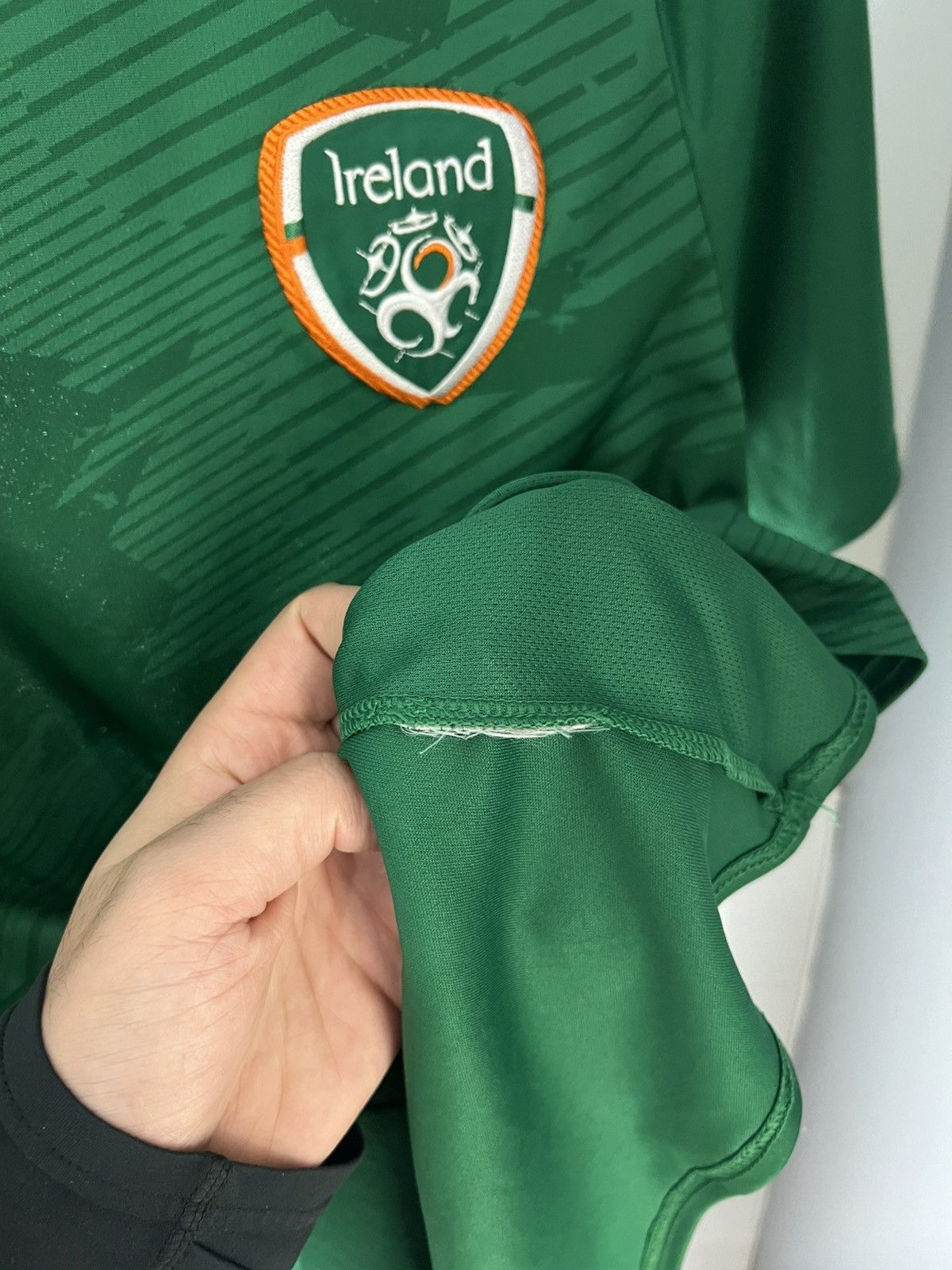 Umbro VINTAGE UMBRO IRELAND SOCCER JERSEY RETRO BLOKECORE Y2K 90s Size US M / EU 48-50 / 2 - 7 Thumbnail