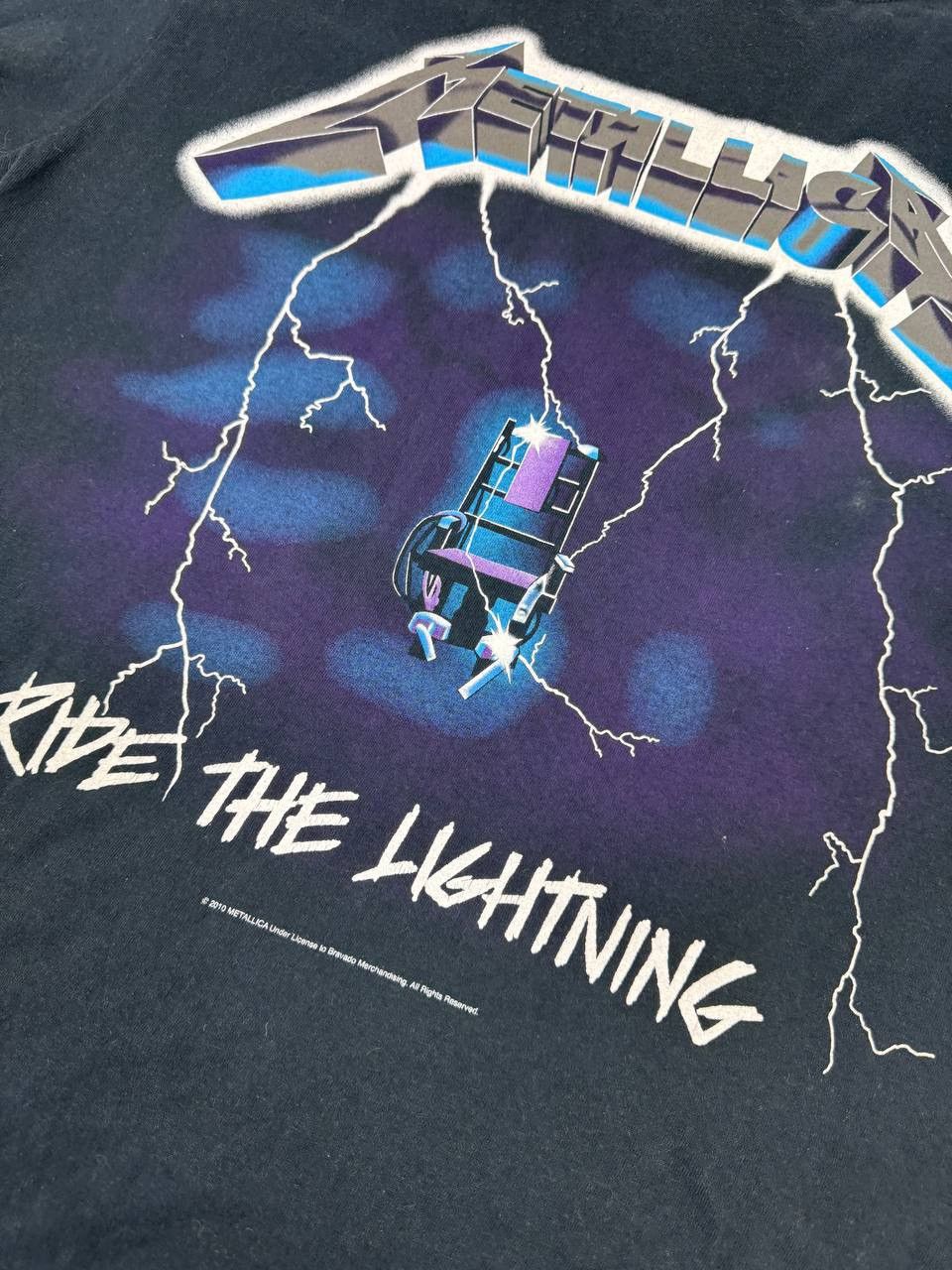 Band Tees Metallica Ride The Lightning 2010 T- Shirt Size US L / EU 52-54 / 3 - 5 Thumbnail