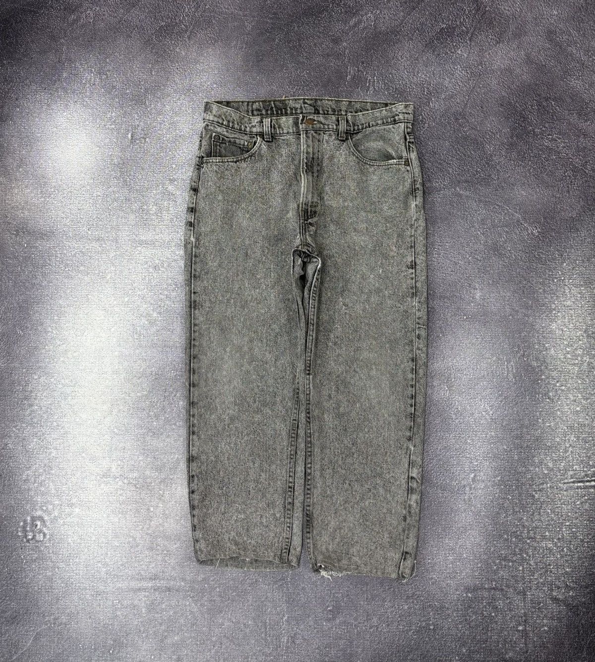Levi's Vintage Levi’s 505 Made In USA Gray Acid Wash Denim Jeans Size US 36 / EU 52 - 2 Thumbnail