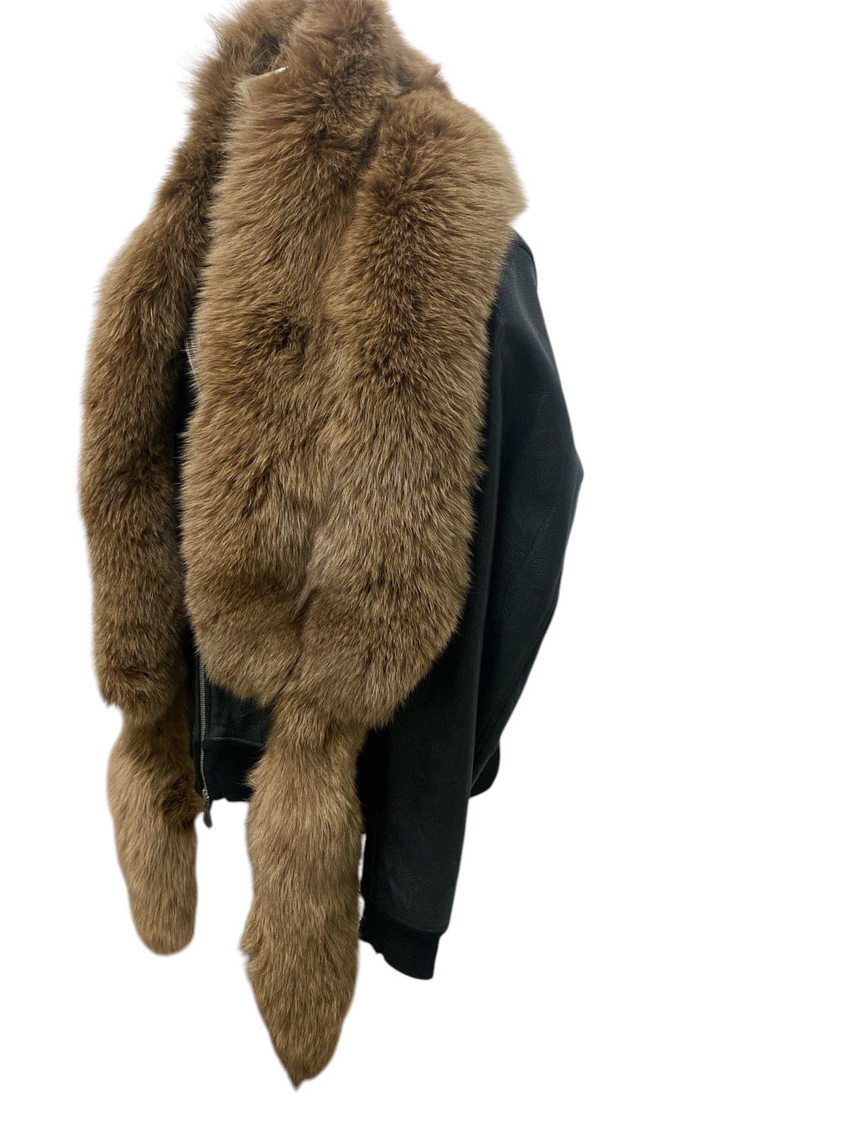 Japanese Brand Real Fox Faux Fur Shawl Rare Design Unisex Size ONE SIZE - 3 Thumbnail