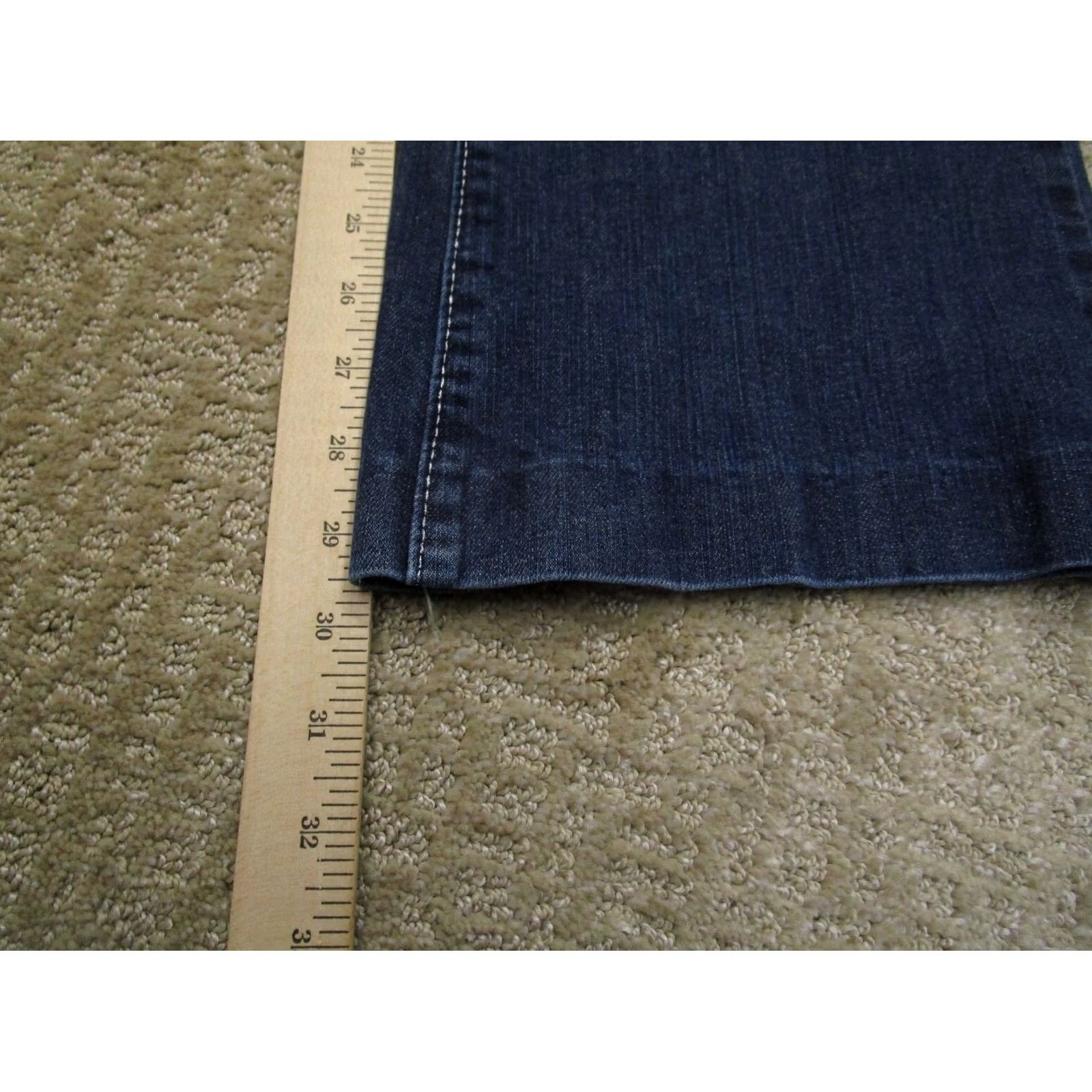 Wrangler Wrangler Jeans Rock 47 Bootcut Women 32x30 Blue Denim 5-Pocket Logo Cowboy Star Wrangler Rock 47 by Wrangler Women Jeans Blue Bootcut 32x30 Size 24" / US 00 / IT 34 - 7 Thumbnail