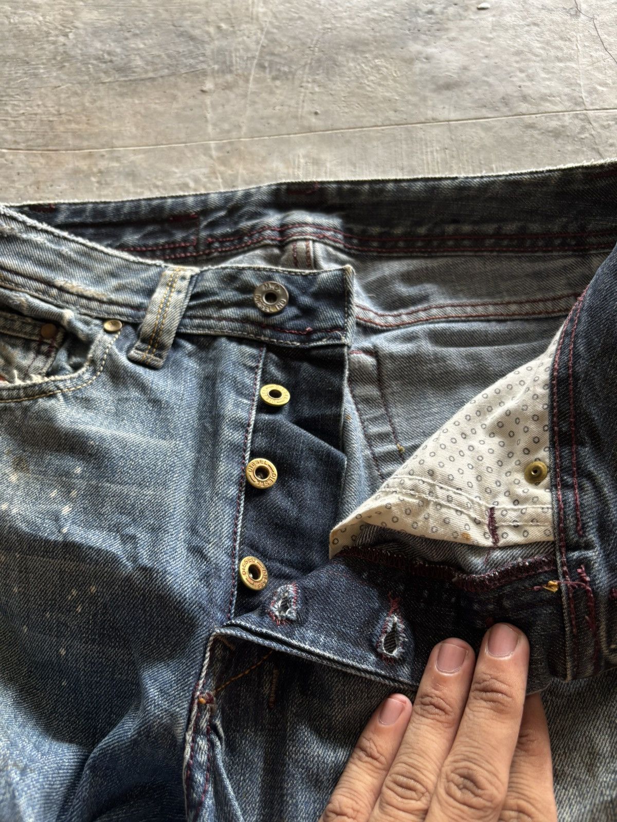 Diesel DIESEL distressed jeans rusty wash splatter punk grunge goth Size US 29 - 4 Thumbnail