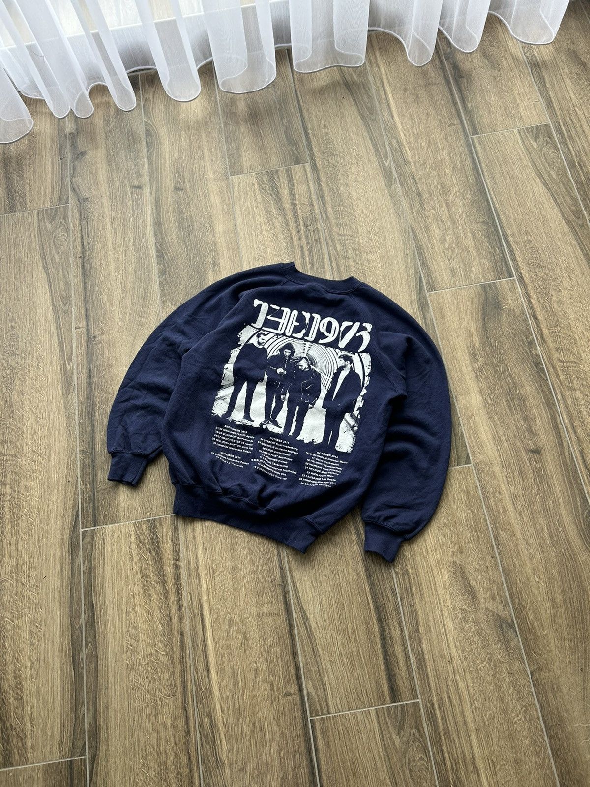 The 1975 × Vintage Vintage The 1975 2014 tour sweatshirt big logo Size US S / EU 44-46 / 1 - 1 Thumbnail