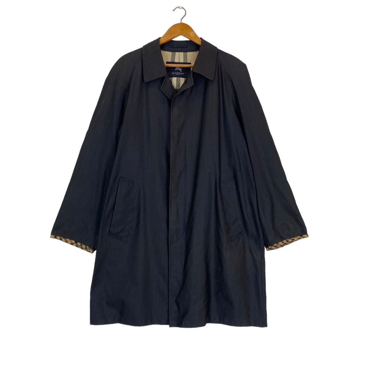 Burberry ☀️Burberry London black trench coat Size US M / EU 48-50 / 2 - 2 Thumbnail