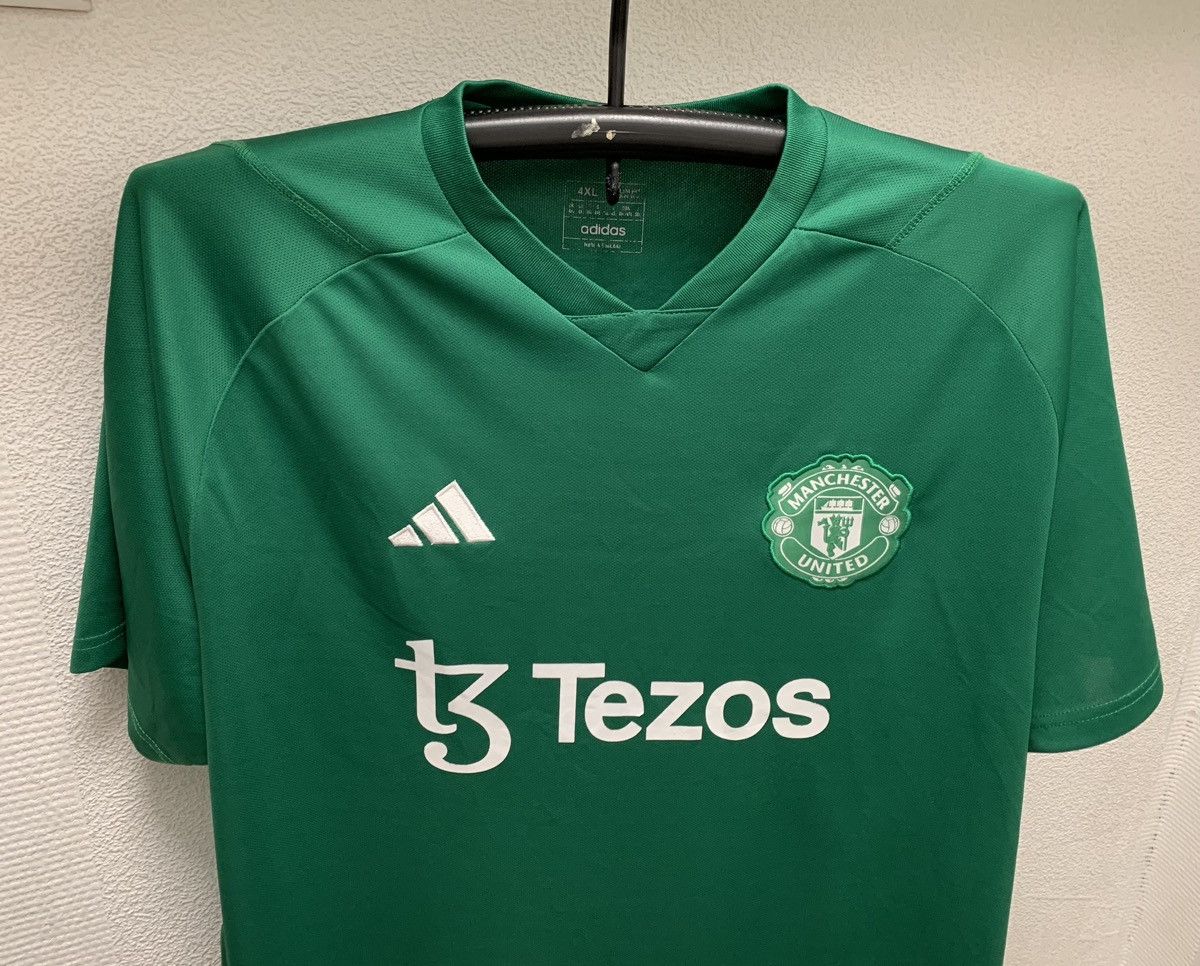 Adidas Adidas Manchester United soccer jersey 4XL XXXL 2024 Tezos Size US XXL / EU 58 / 5 - 3 Thumbnail