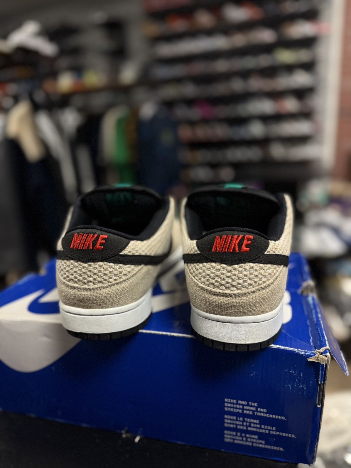 Nike Size 11 - Nike SB Dunk Low Hemp 420 (313170-206) 2016 Size US 11 / EU 44 - 6 Thumbnail