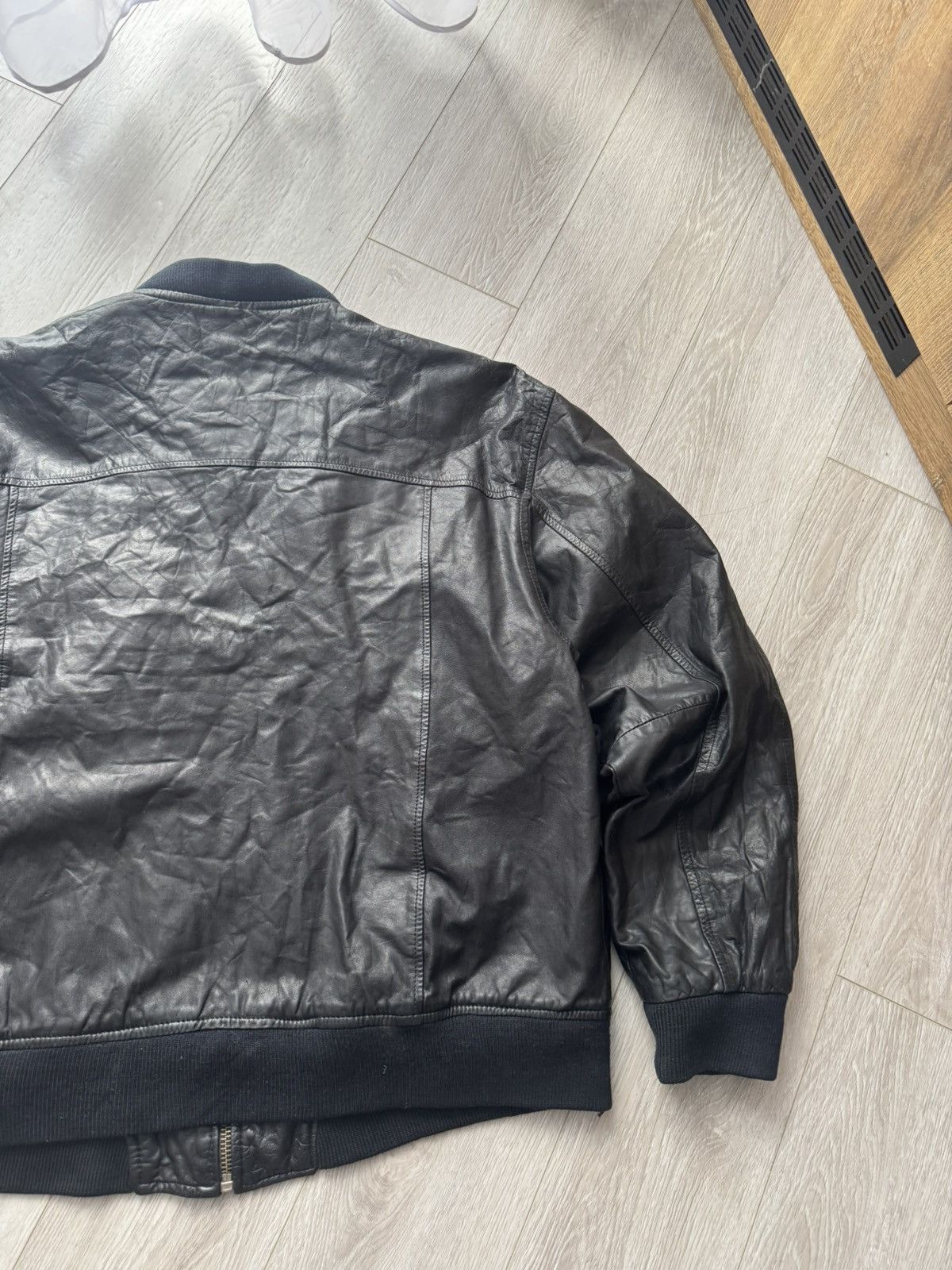 Vintage Rare Vintage Leather Bomber Jacket – Military Unknown Label Size US L / EU 52-54 / 3 - 8 Thumbnail