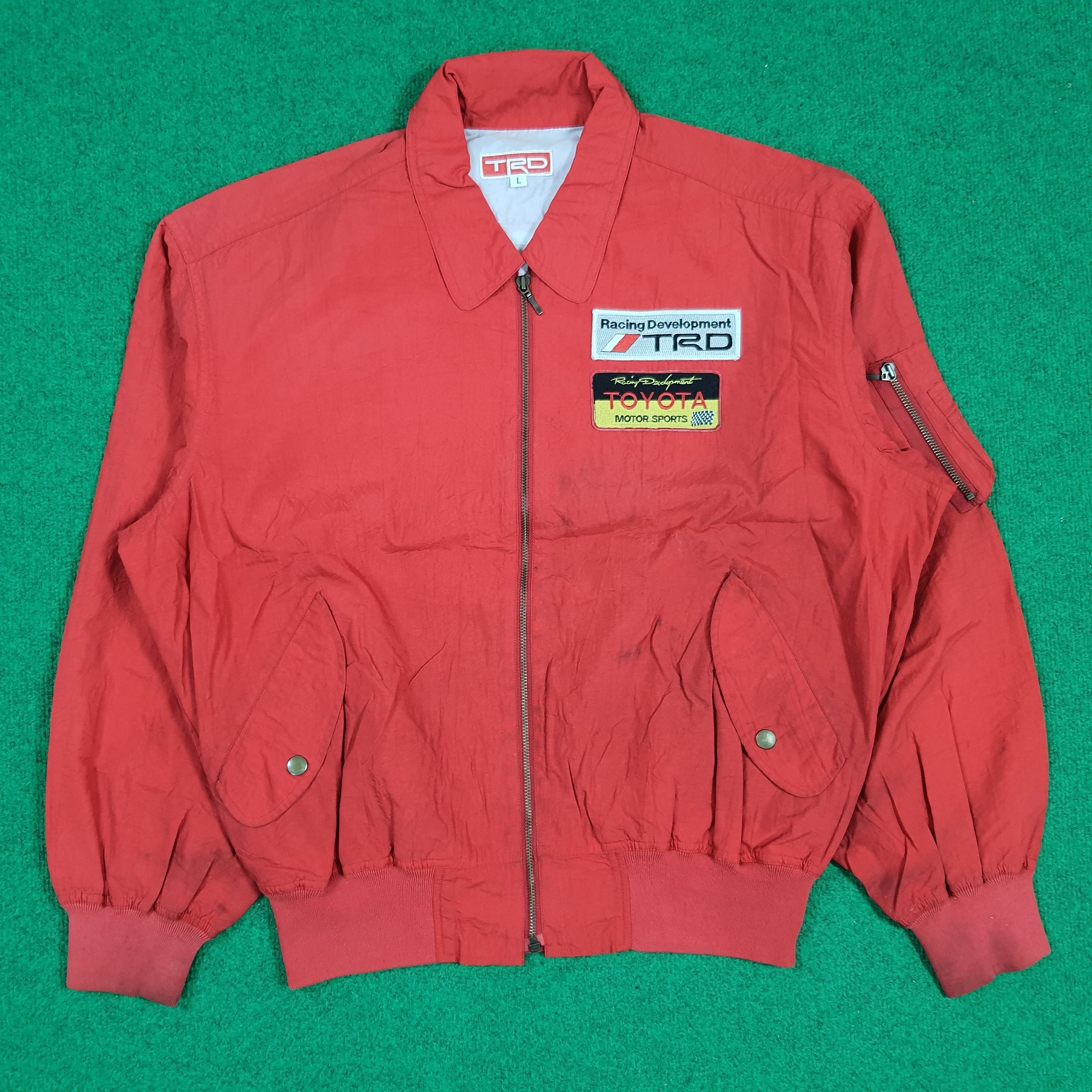 Japanese Brand Vintage 90s Toyota TRD Racing Jacket Red Bomber C300N2 Size US L / EU 52-54 / 3 - 3 Thumbnail