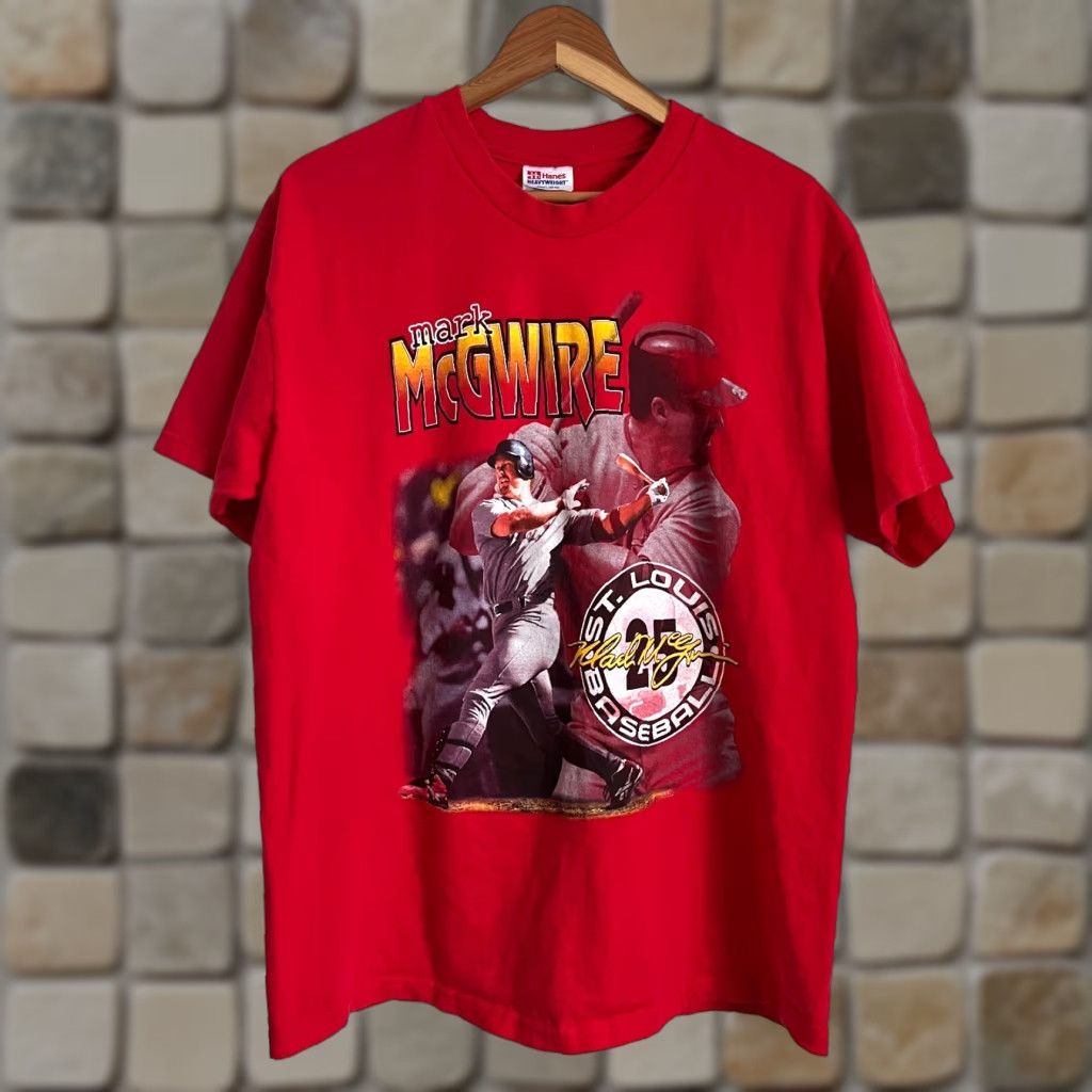Hanes VINTAGE Men's 90s MLB St. Louis Cardinals T-Shirt Sz L Hanes Red Baseball Mark McGwire Size US L / EU 52-54 / 3 - 1 Thumbnail