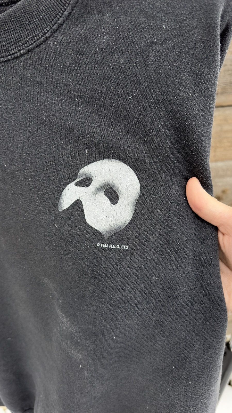 Vintage 1988 Vintage The Phantom Of The Opera Sweatshirt Kanye Style Size US L / EU 52-54 / 3 - 3 Thumbnail