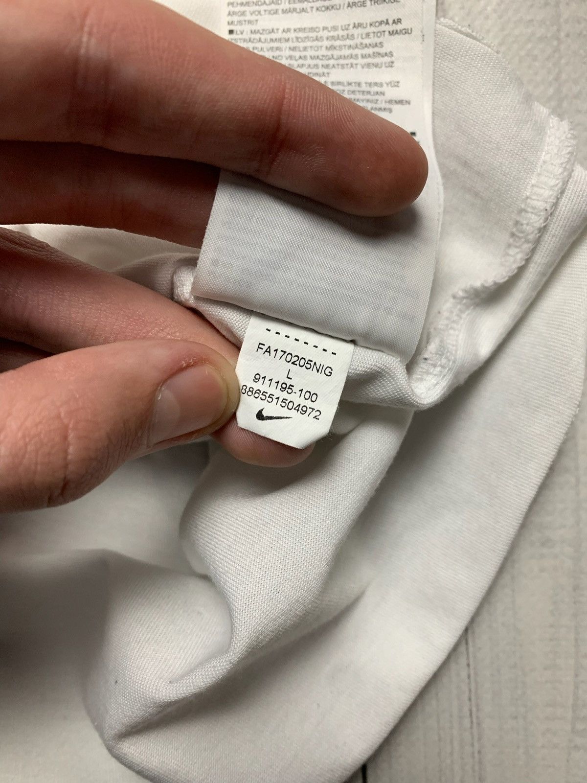 Nike × Vintage Vintage Nike Tottenham soccer tee Spurs size L Size US L / EU 52-54 / 3 - 5 Thumbnail