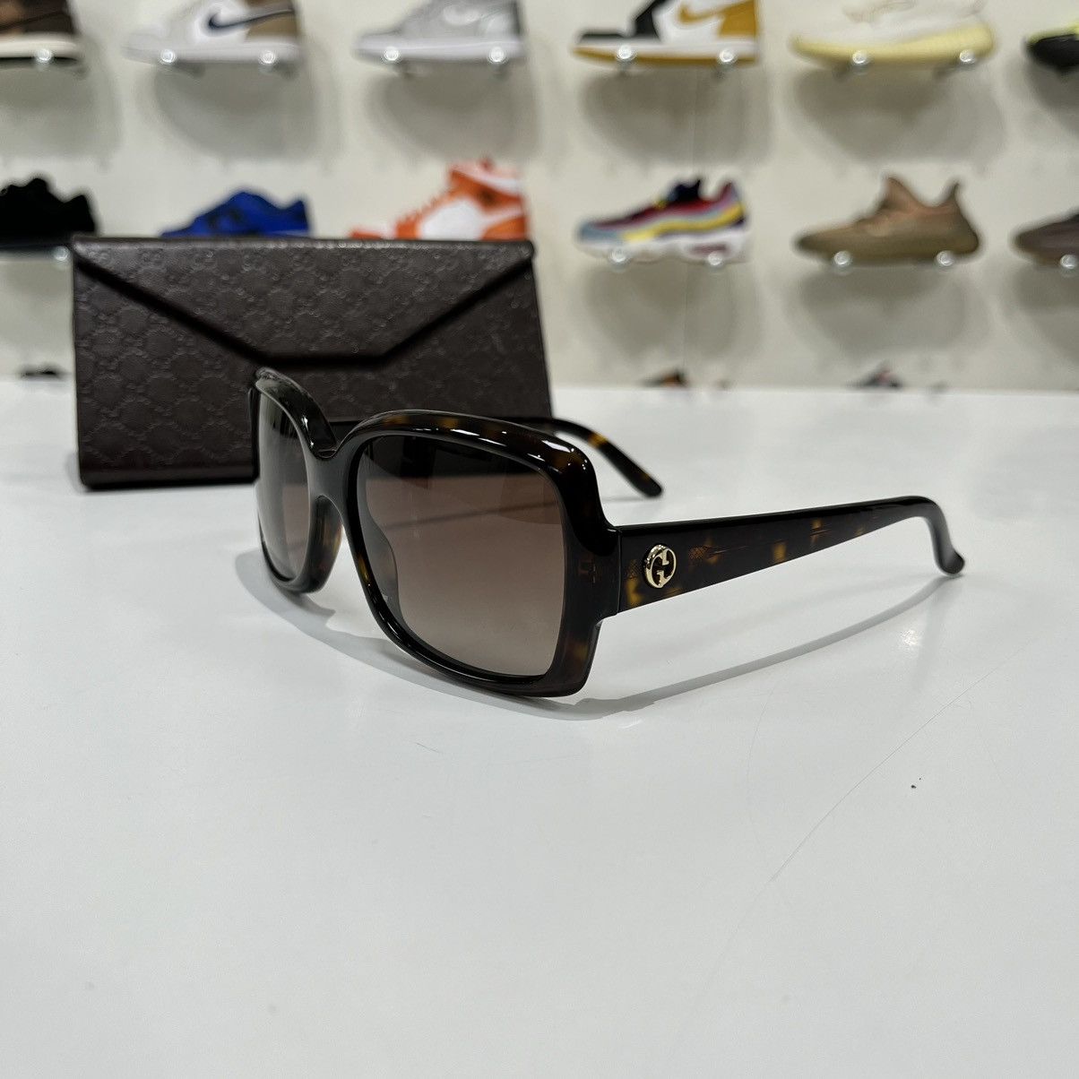 Gucci Gucci Sunglasses (W) Size ONE SIZE - 1 Thumbnail