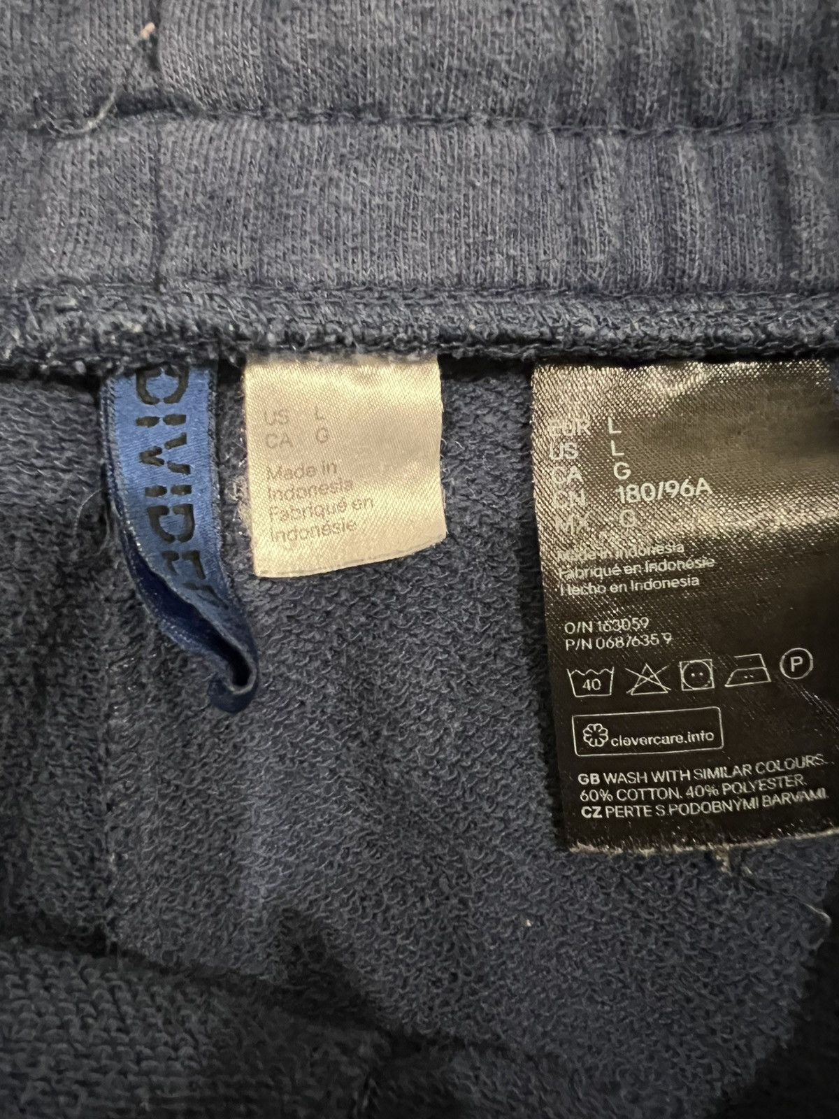 H&M H&M Sweat Shorts Size US 34 / EU 50 - 3 Thumbnail