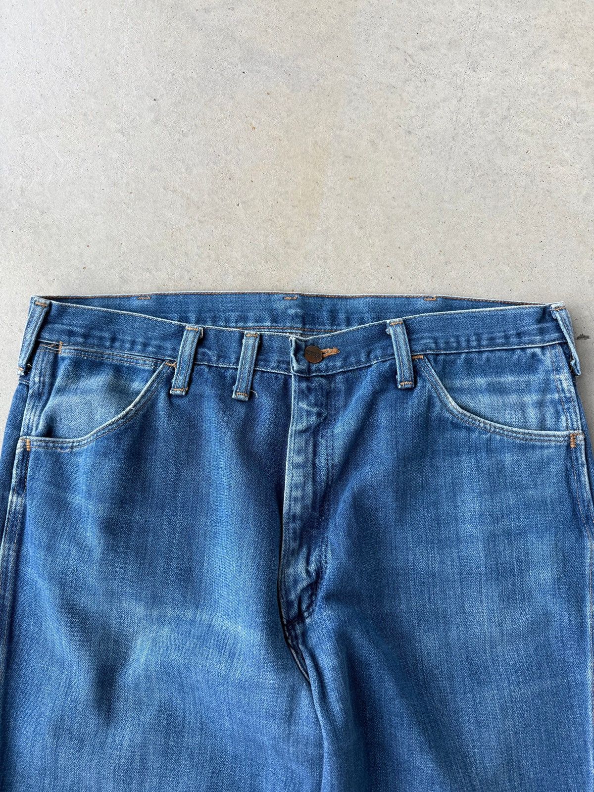 Vintage Vintage 90s Wrangler Dark Wash Flared Denim Jeans Size US 38 / EU 54 - 3 Thumbnail