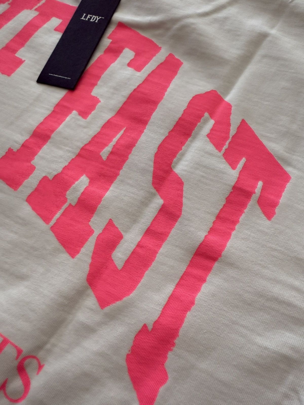 LFDY LFDY LiveFast No Rich Parents Pink Tshirt Tee Size US M / EU 48-50 / 2 - 4 Thumbnail