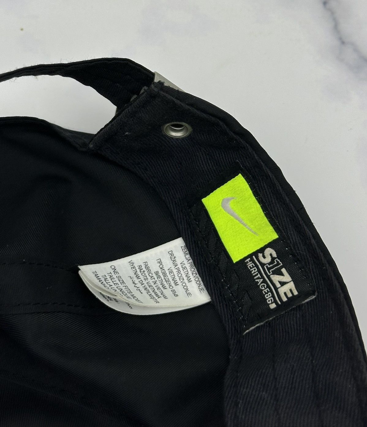 Nike Nike Metal Logo vintage cap Black Size S/M Size ONE SIZE - 5 Thumbnail