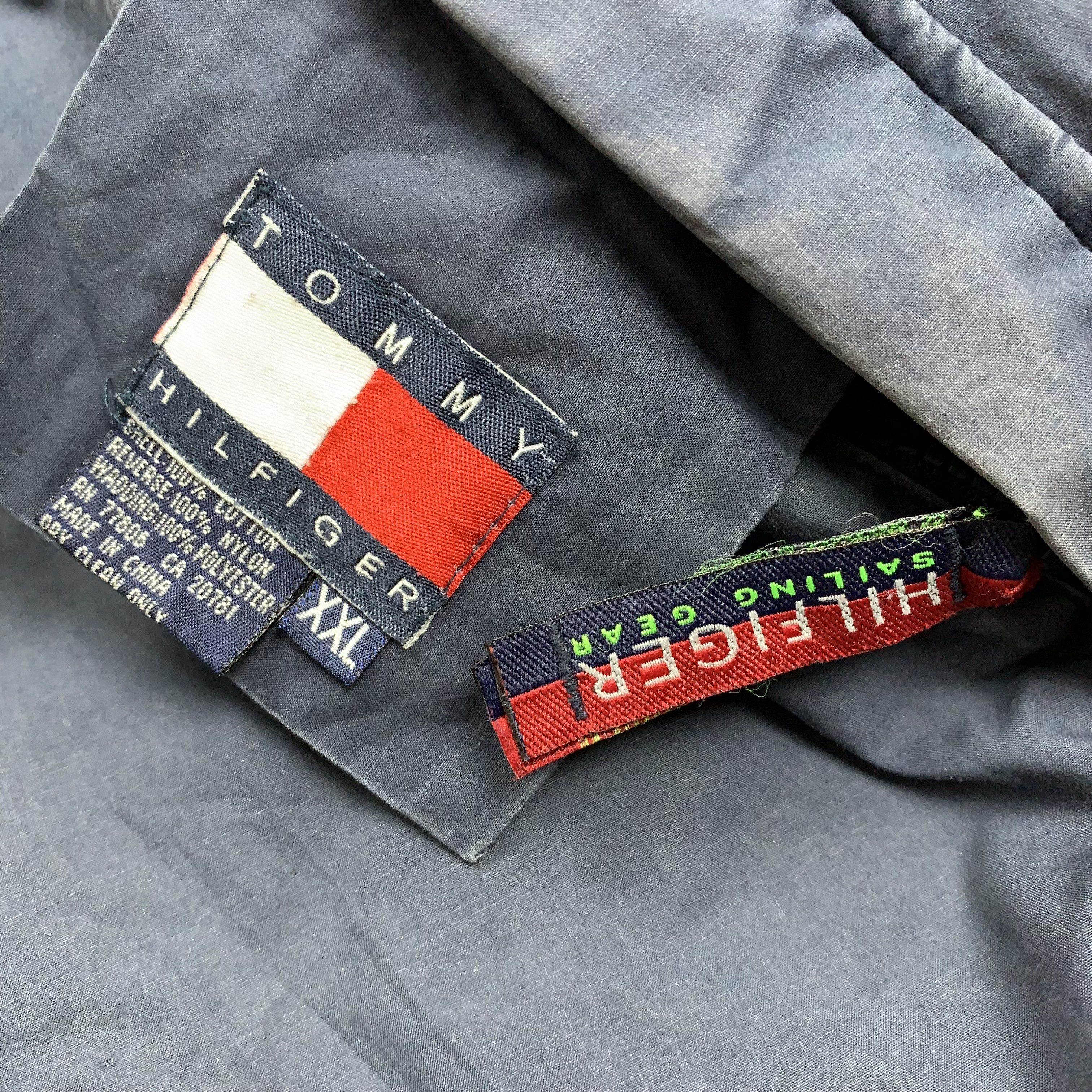 Tommy Hilfiger Vintage 90s Reversible Tommy Hilfiger Puffer Jacket Size US XXL / EU 58 / 5 - 11 Thumbnail