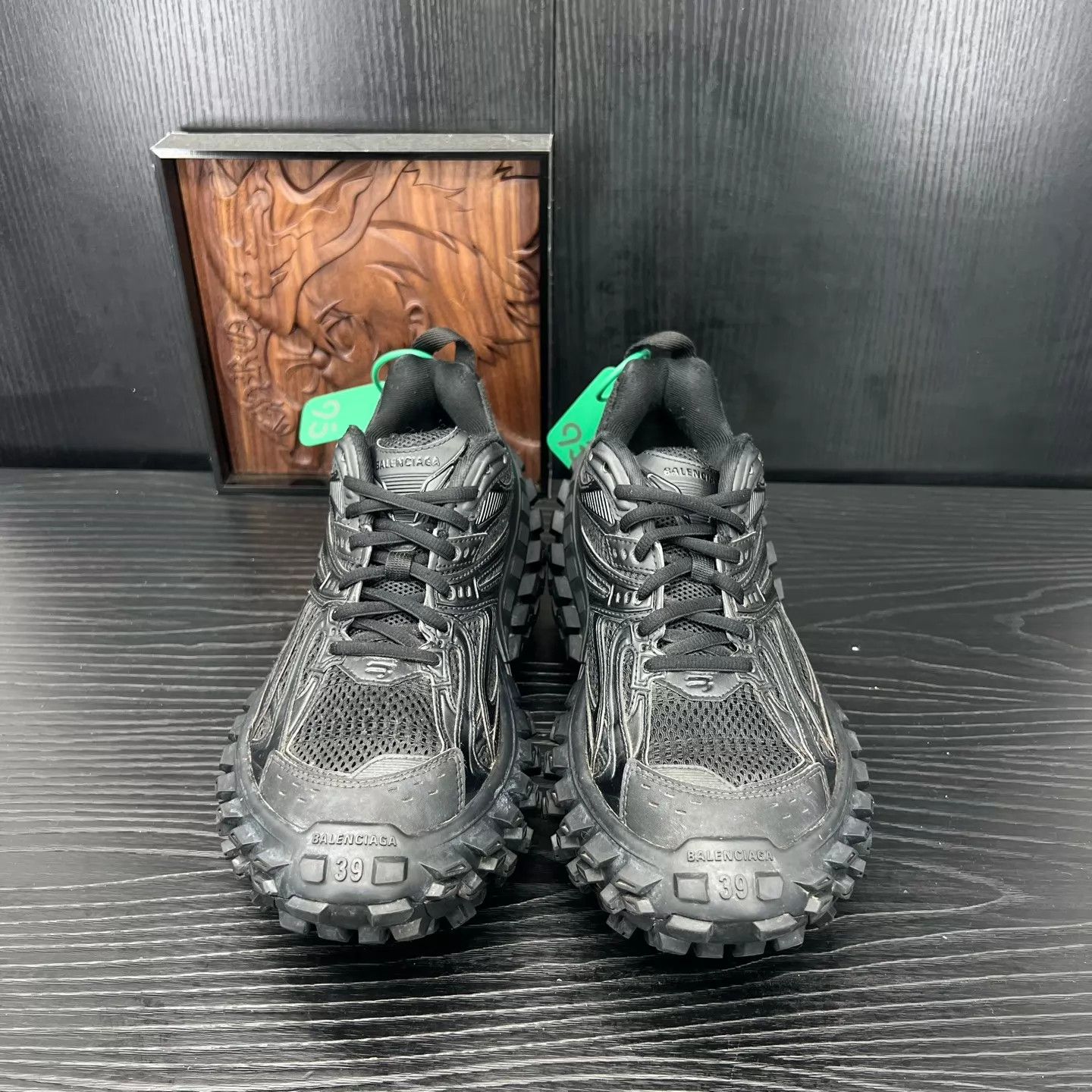 Balenciaga Balenciaga Tire Shoes Black 39 Near New Size US 6 / EU 39 - 2 Thumbnail