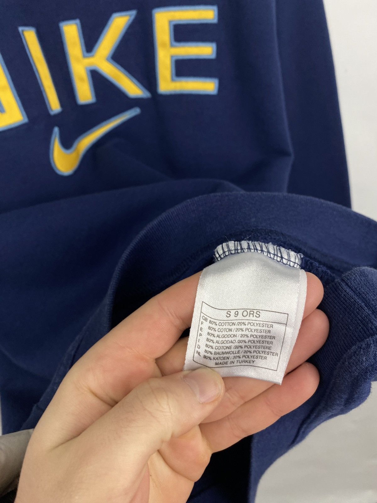 Nike 🇺🇸 Vintage 90s Nike Sweatshirt Y2K Hype Rare Retro Travis Size US M / EU 48-50 / 2 - 6 Thumbnail