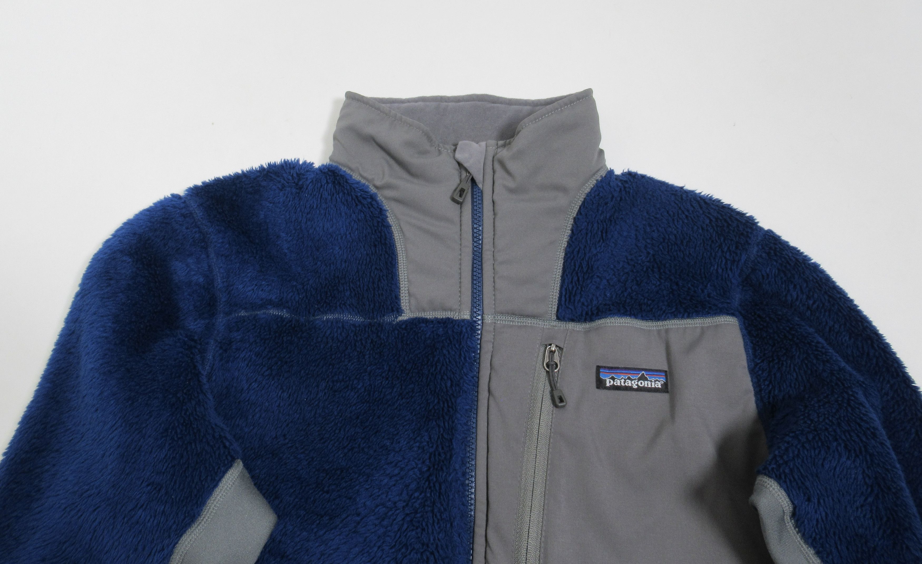 Patagonia Patagonia R3® Hi-Loft Jacket Channel Blue CHB 25700F0 Size M Size US M / EU 48-50 / 2 - 2 Thumbnail