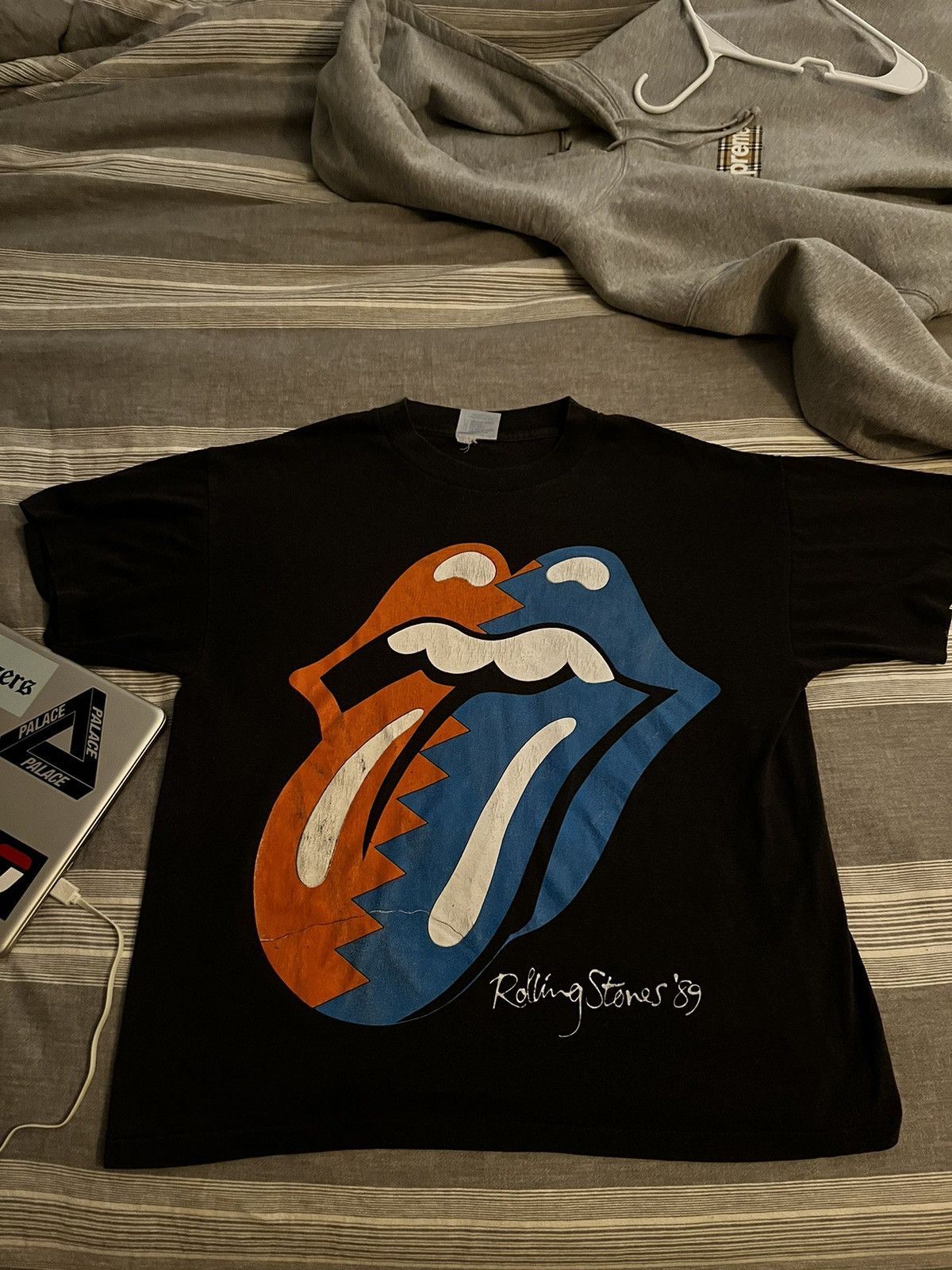Band Tees Vintage Rolling Stones 1989 Tour T-Shirt Size US M / EU 48-50 / 2 - 7 Thumbnail