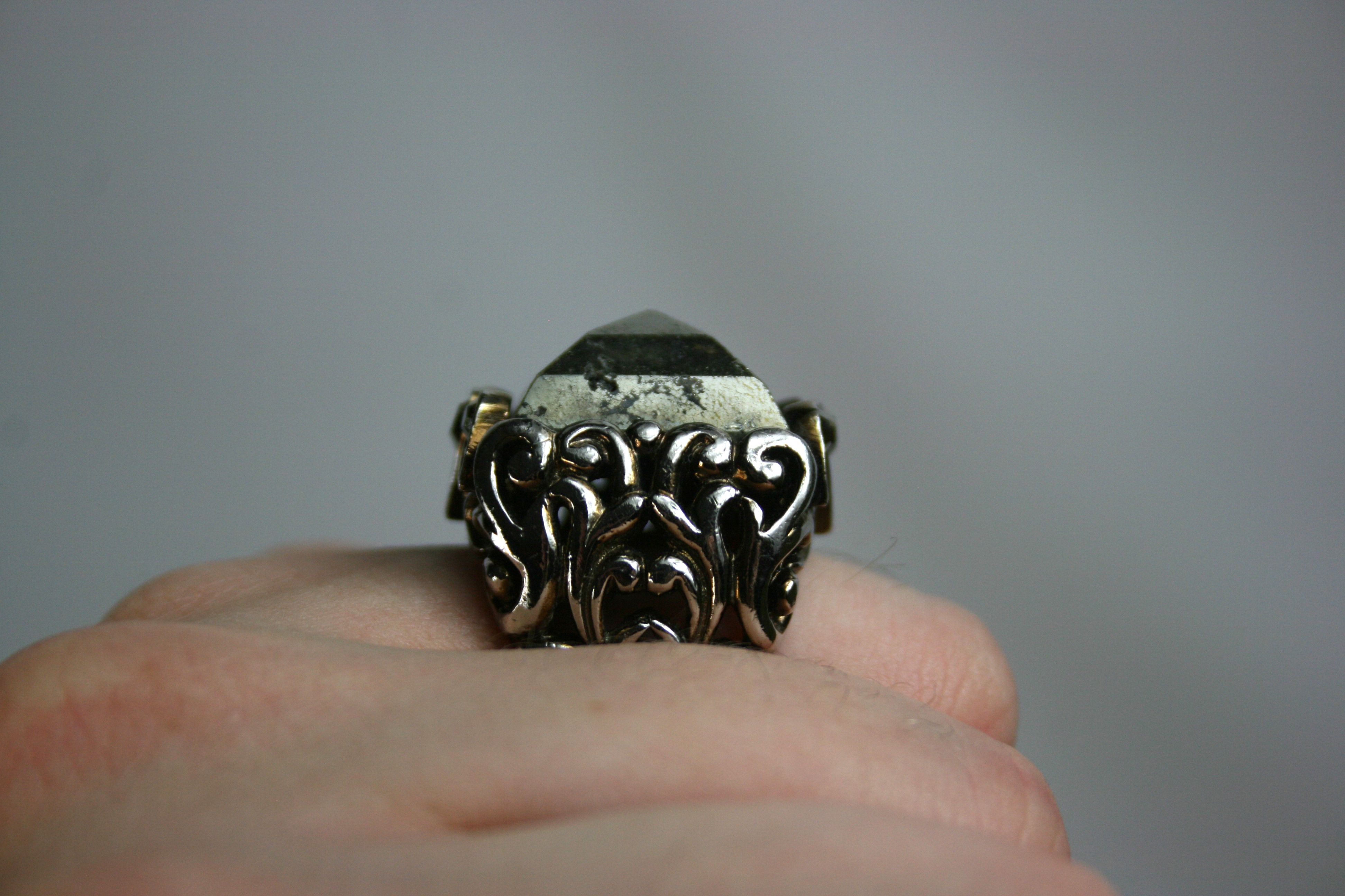 Roberto Cavalli 00S Pyrite Barocco Ring Vintage Size ONE SIZE - 6 Thumbnail