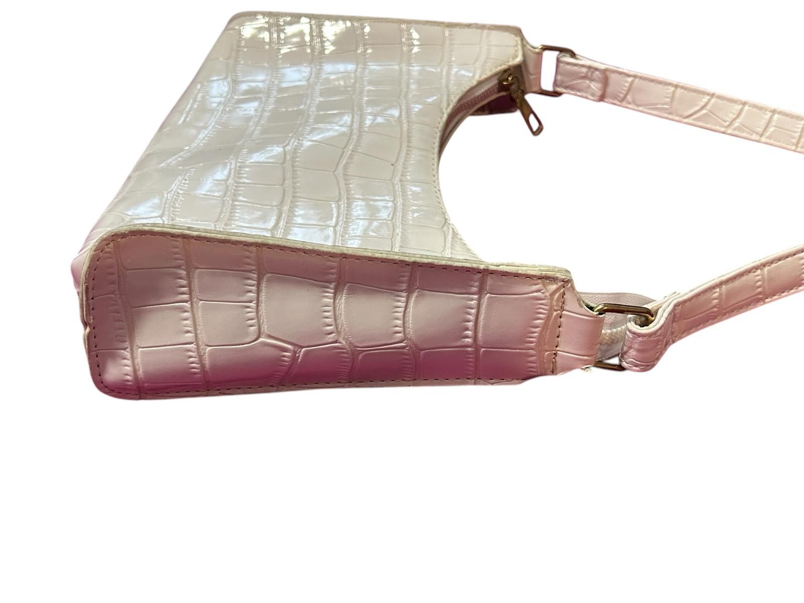 Designer Chic Croc-Print Hobo Bag Size ONE SIZE - 3 Thumbnail