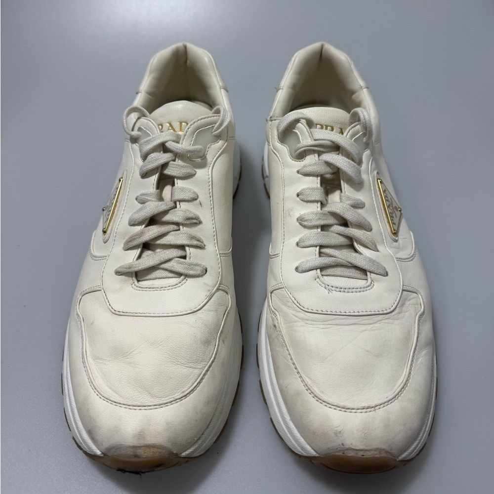 Prada Prada Triangle-Logo Leather Sneakers White Gold Men’s Size 1 Size US 10 / EU 43 - 2 Thumbnail
