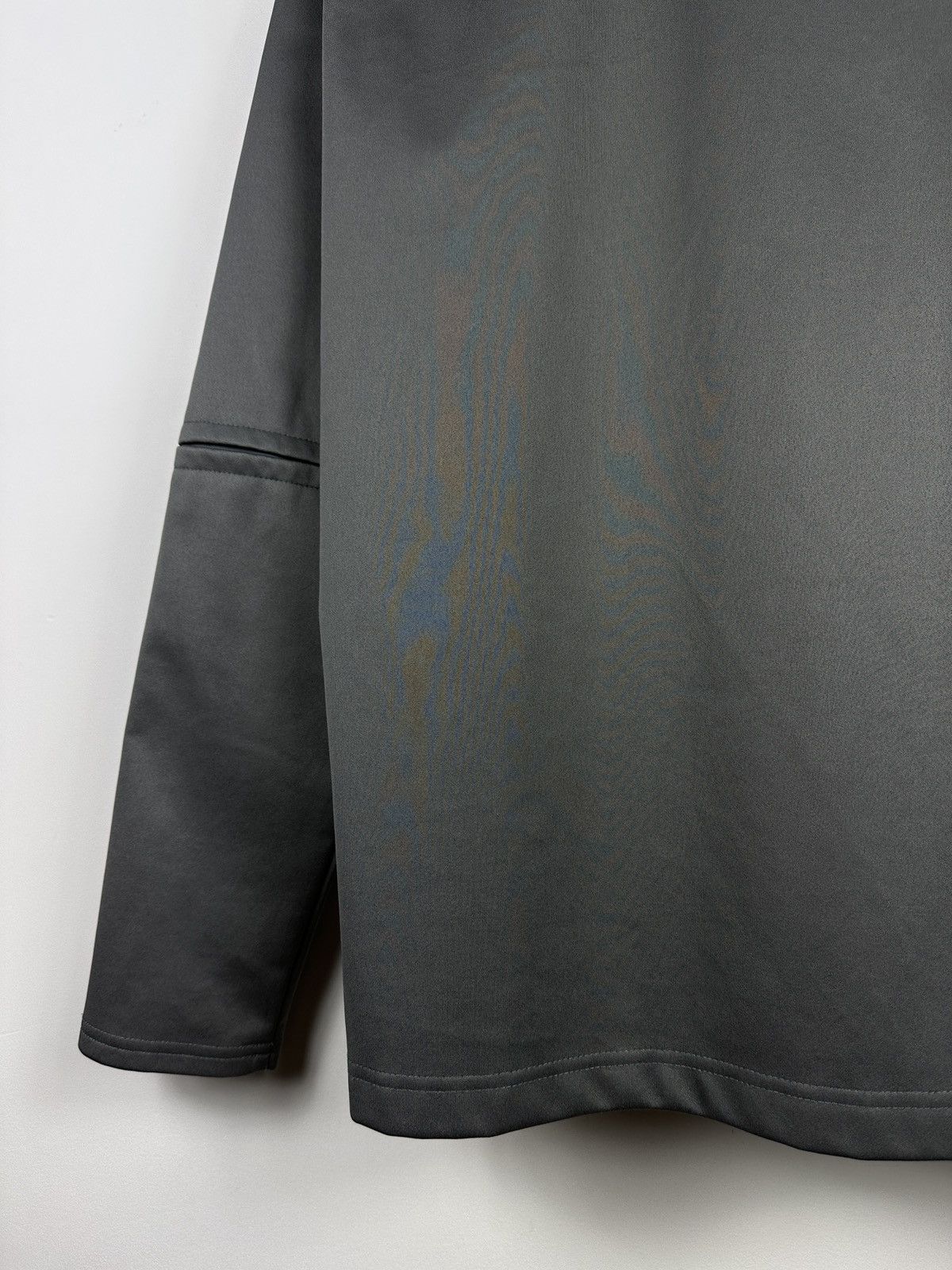 New Balance New Balance Liverpool Men’s Training Long Sleeve Jersey Size US XL / EU 56 / 4 - 14 Thumbnail