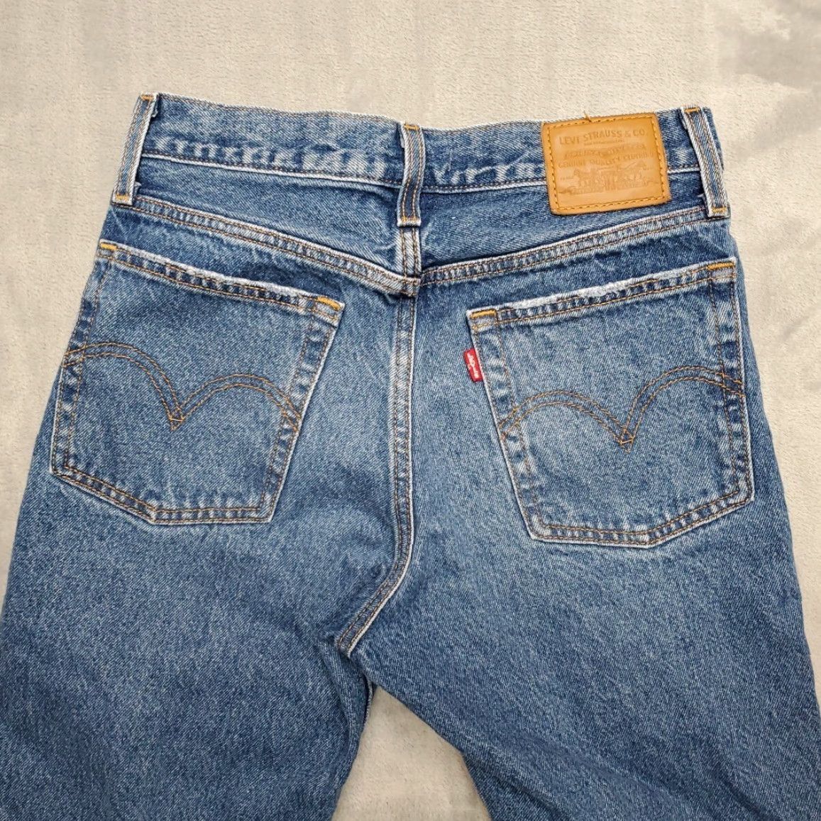 Denime VINTAGE Levis Premium Jeans Womens 26 Blue Denim Wedgie Straight Leg Button Fly Pants Size 26" / US 2 / IT 38 - 6 Thumbnail