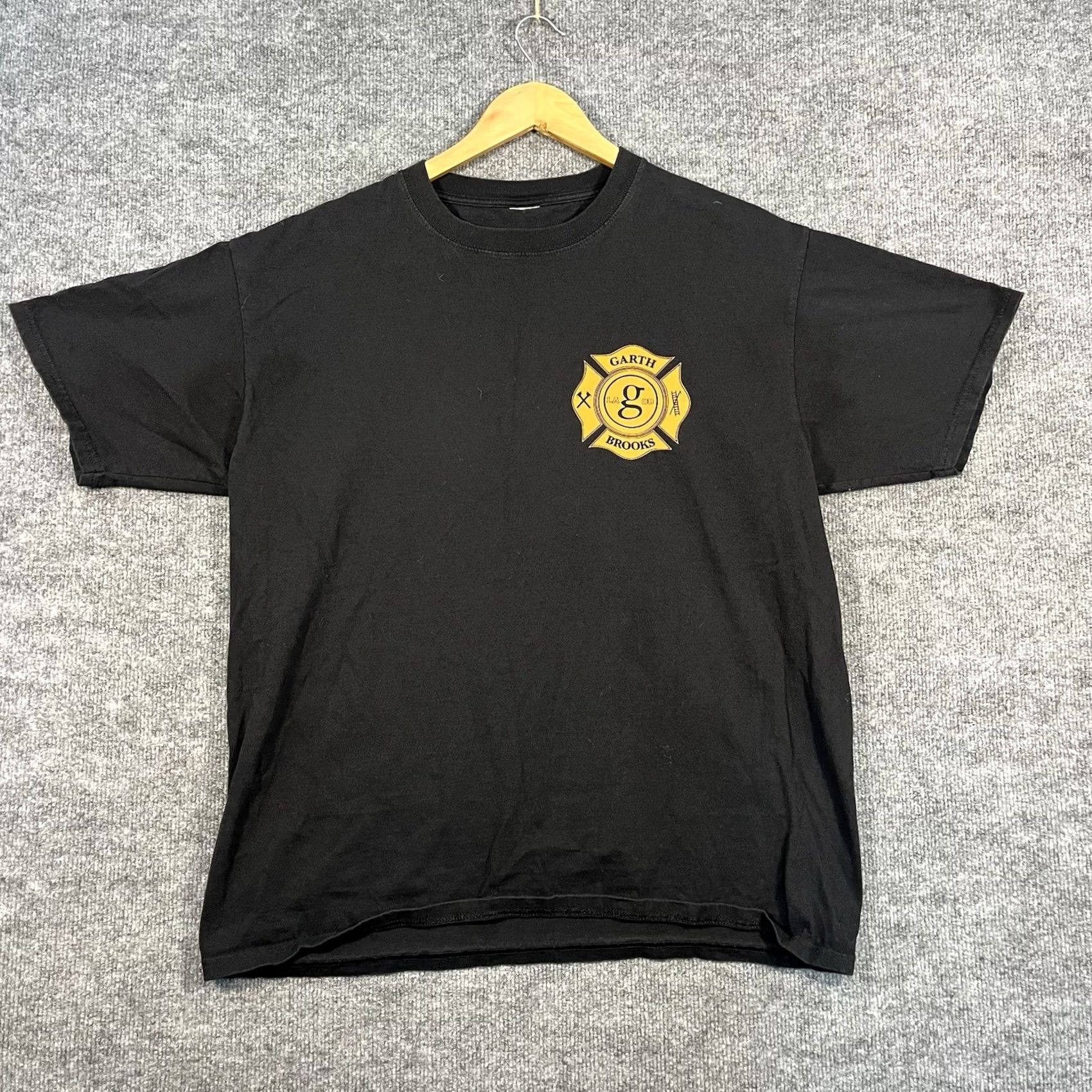 Brooks Vintage Hanes Beefy Garth Brooks Shirt XL LA Firefighters Concert 2008 Y2K Country Graphic Mens Regular Short Sleeve Black Size US XL / EU 56 / 4 - 4 Thumbnail