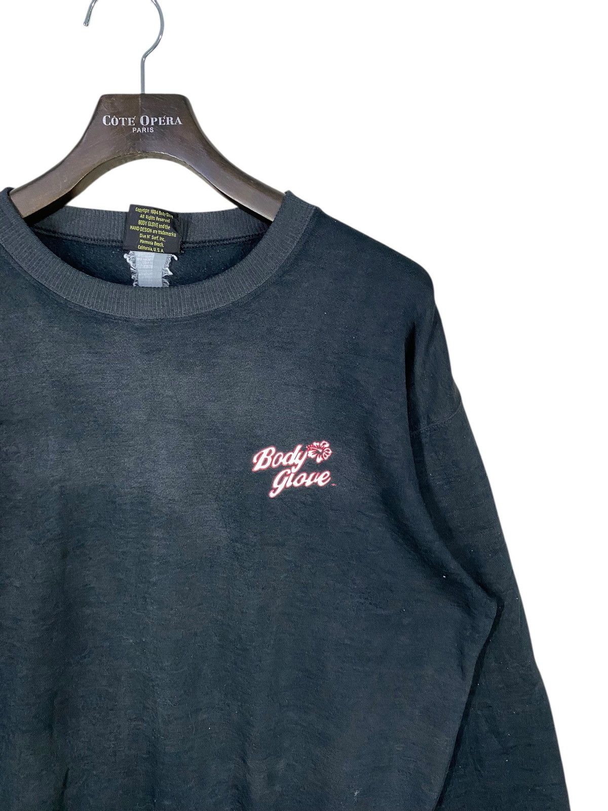 Body Glove Vintage 90s body glove sweatshirt back hit distressed Size US L / EU 52-54 / 3 - 3 Thumbnail