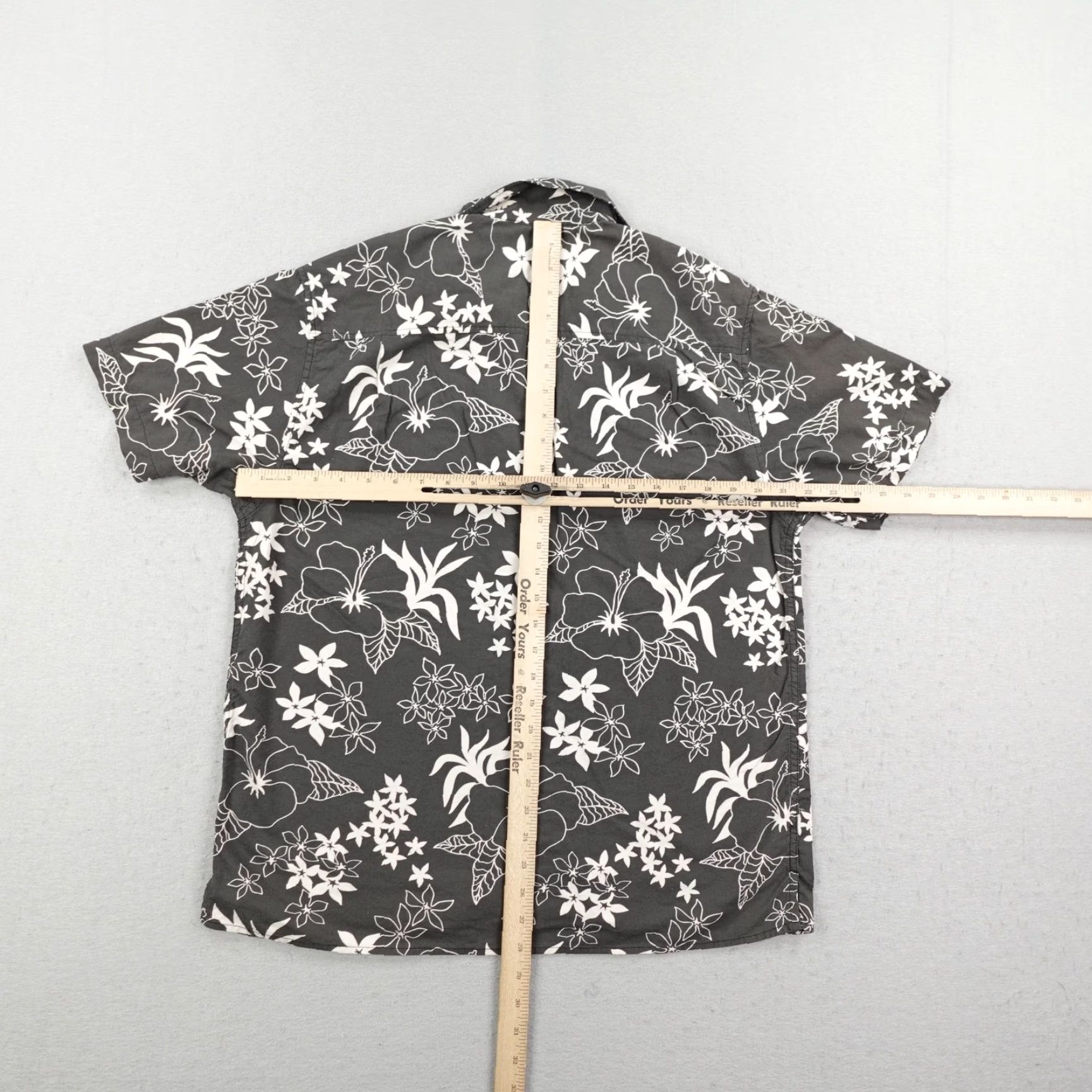 Katin Katin Shirt Mens M Gray White Hawaiian Floral Button-Up Camp Surf Beach Tropical 90s? (Note: vintage No) Size US M / EU 48-50 / 2 - 6 Thumbnail