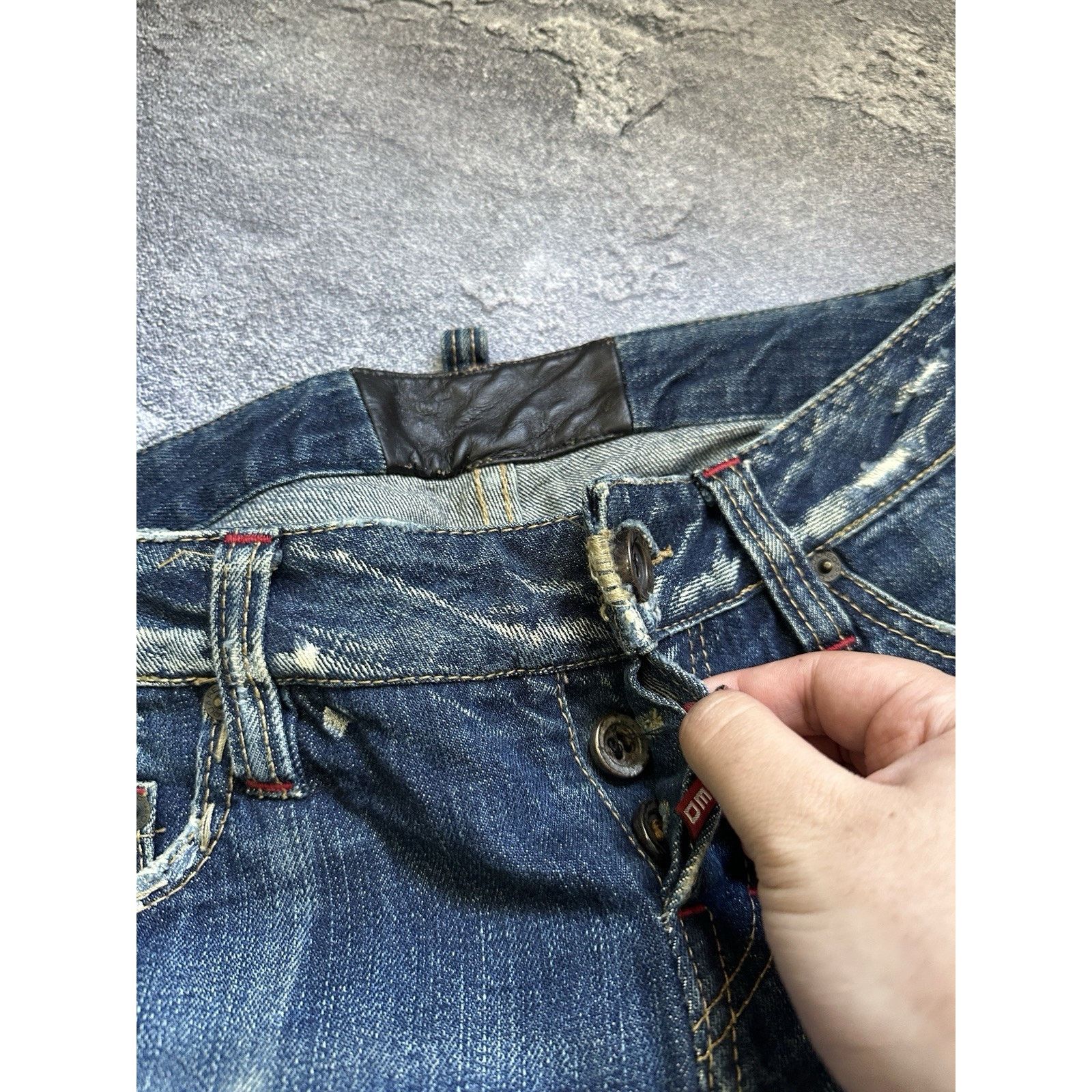 Dsquared2 Vintage Dsquared2 Distressed Leather Inserts Denim Pants Size 30" / US 8 / IT 44 - 11 Thumbnail
