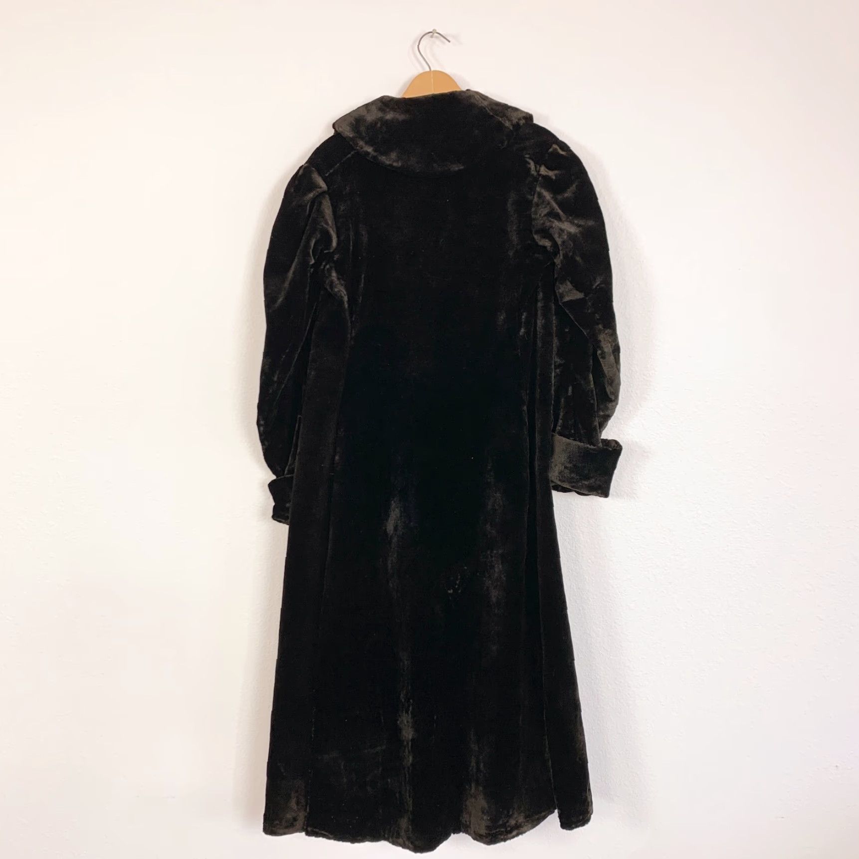 Vintage VINTAGE Marshall Field's Coat Chicago 1920s Black Velvet Overcoat S/M Velvet Coat 1920s Mens Womens Size S / US 4 / IT 40 - 5 Thumbnail