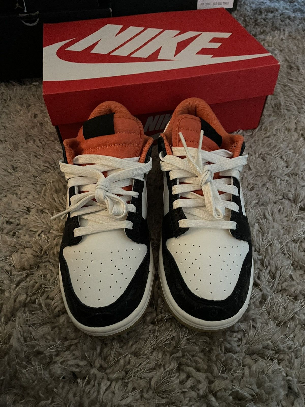Nike Nike Dunk Low Premium Halloween Size US 6 / EU 39 - 4 Thumbnail