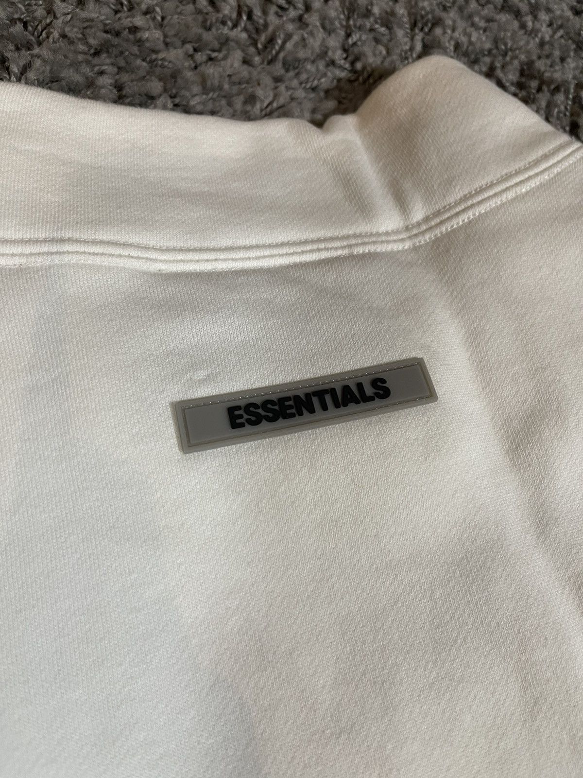 Essentials Fear of God Essentials Pull-over Mockneck Sweatshirts White Size US XS / EU 42 / 0 - 9 Thumbnail