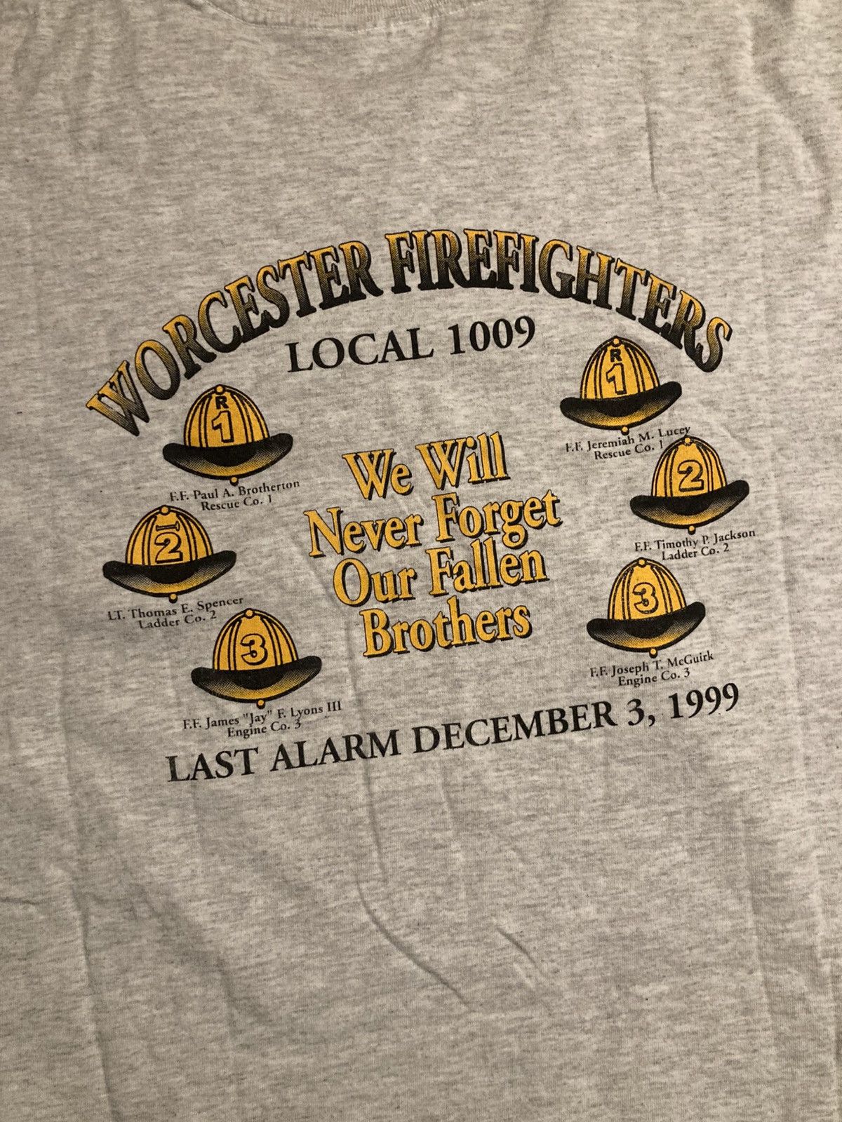 Anvil Vintage Anvil Worcester Firefighters Memorial Tee Size US L / EU 52-54 / 3 - 4 Thumbnail