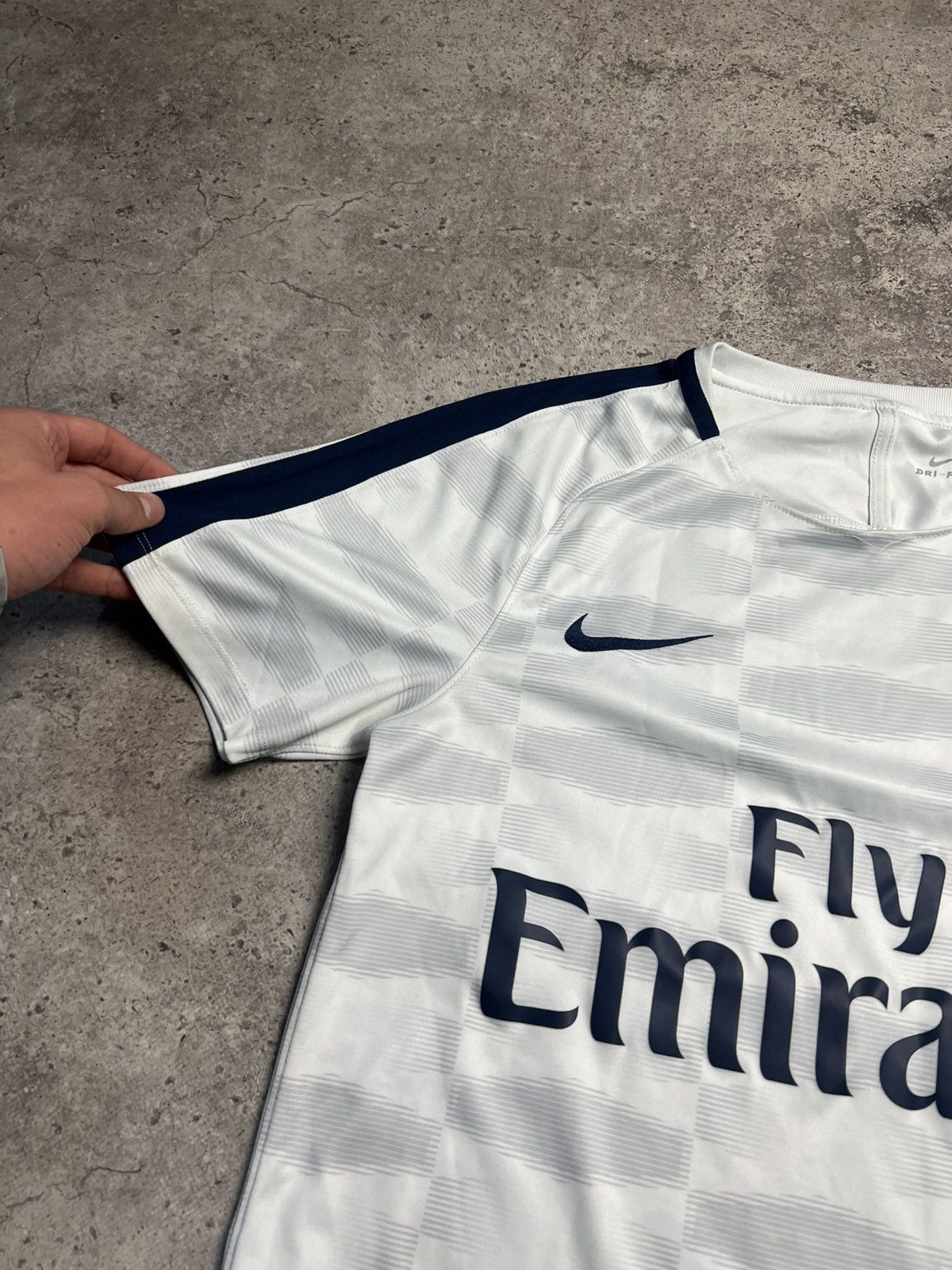 Nike Nike PSG 2016/2017 Football Soccer Jersey Training T-shirt Size US S / EU 44-46 / 1 - 3 Thumbnail