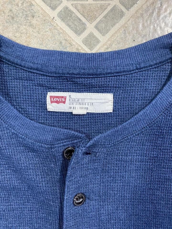 Levi's Vintage 90s Levis faded waffle knit thermal Henley blue Size US XL / EU 56 / 4 - 3 Thumbnail