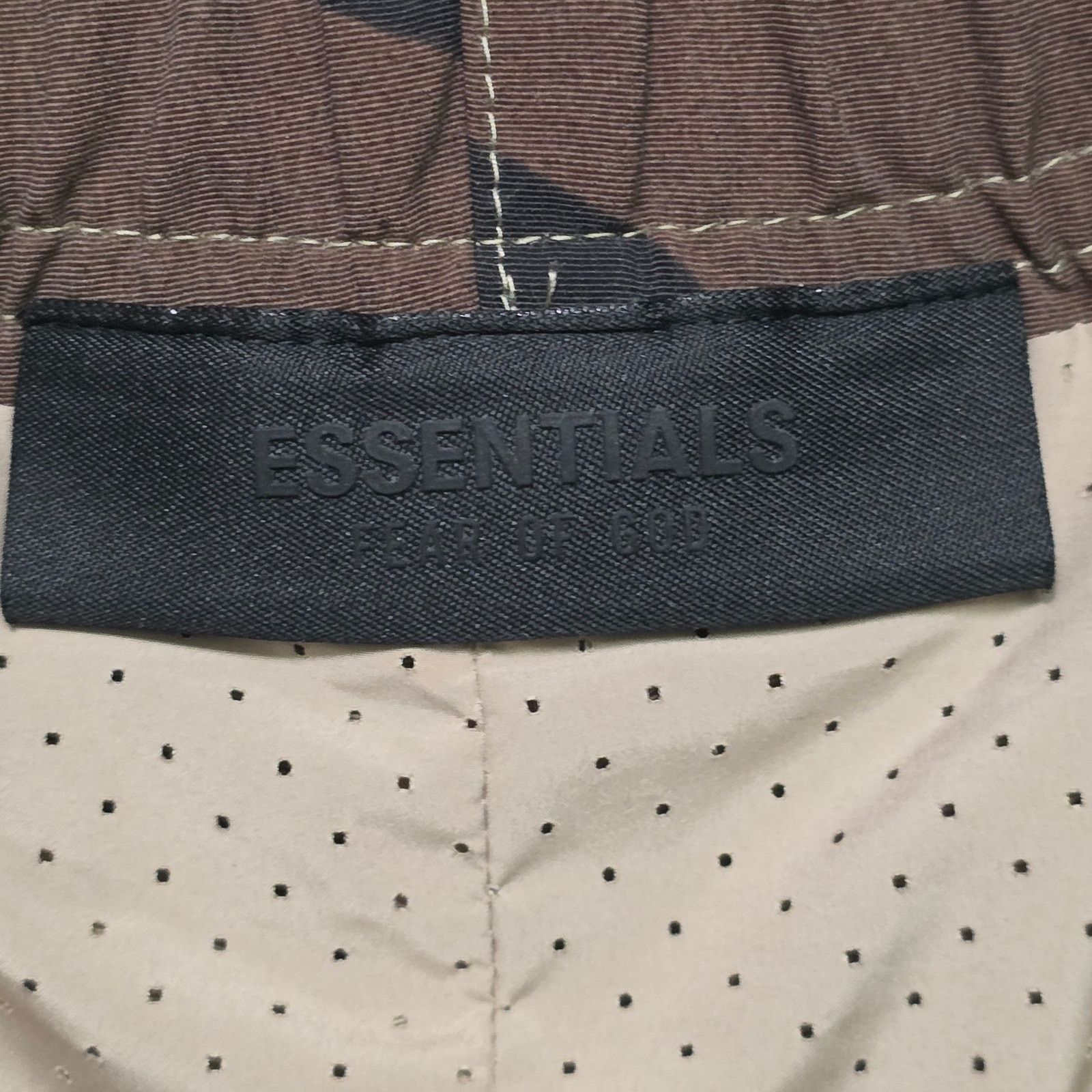 Essentials Fear of God Military Camouflage Nylon Field Pants Men L Size US 34 / EU 50 - 2 Thumbnail