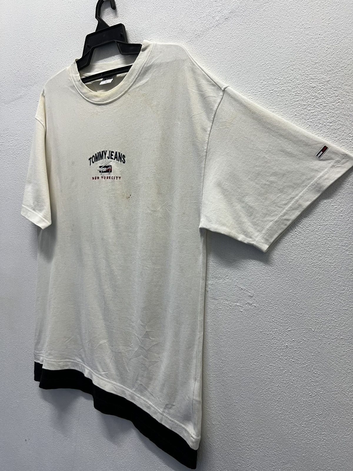 Tommy Jeans × Vintage TOMMY JEANS NEW YORK CITY SHIRT Size US M / EU 48-50 / 2 - 4 Thumbnail