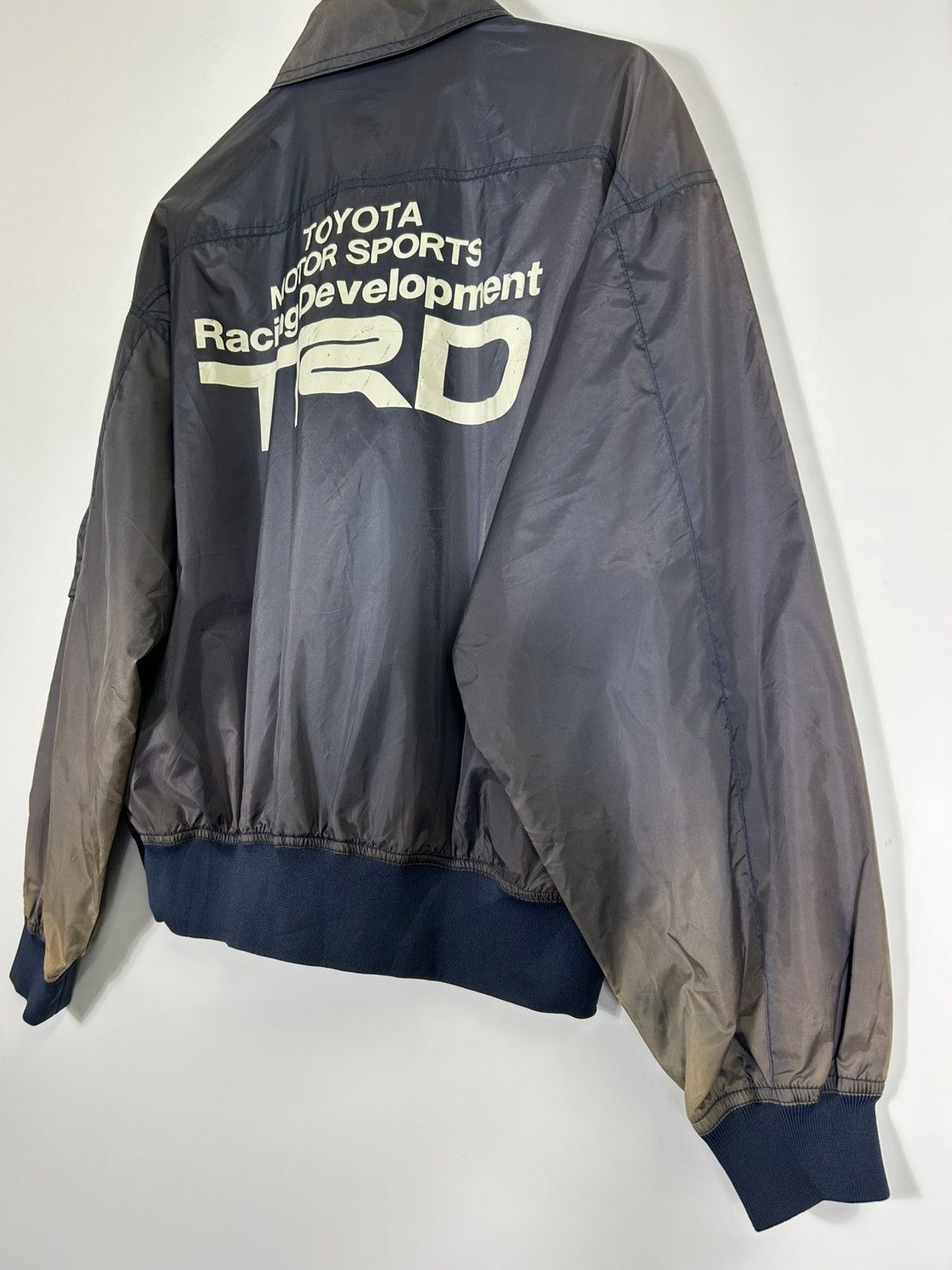 Sports Specialties ⚡️Vintage Toyota Motorsport TRD Sun Faded Bomber Jacket Size US L / EU 52-54 / 3 - 13 Thumbnail