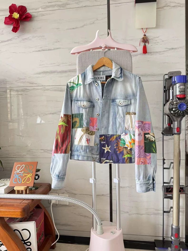 Loewe LOEWE Printed denim jacket coat Size M / US 6-8 / IT 42-44 - 1 Thumbnail