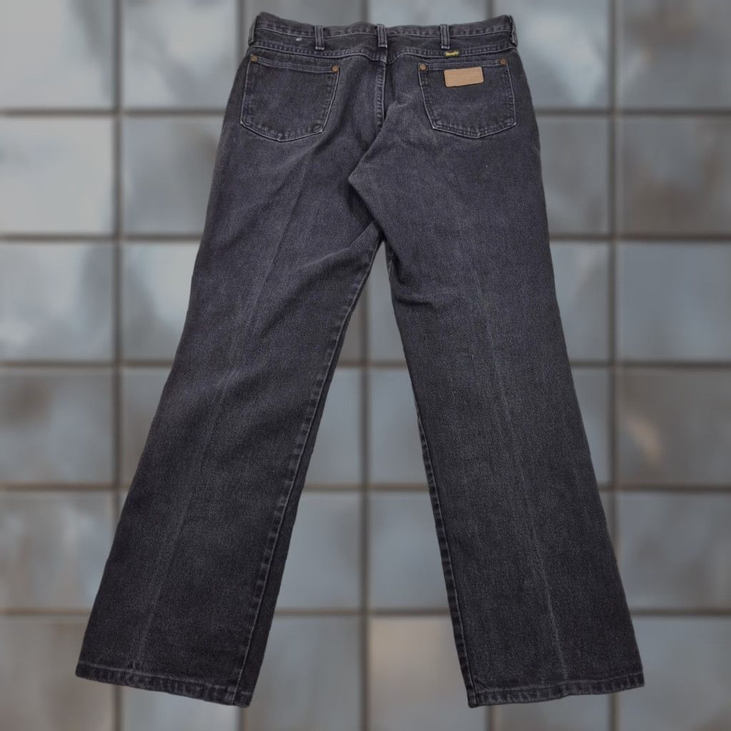 Wrangler VINTAGE Wrangler Cowboy Cut Jeans Mens 36x32 Denim Black 5-Pocket Straight Regular Size US 36 / EU 52 - 1 Thumbnail