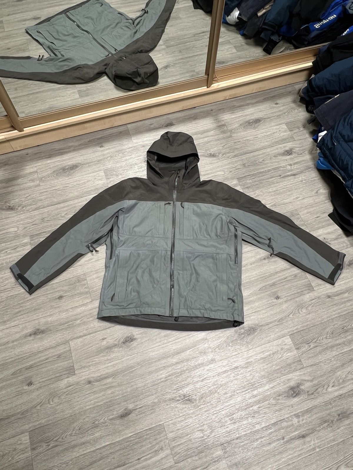 Arc'teryx × Vintage Arcteryx vintage gore-Tex jacket Size US M / EU 48-50 / 2 - 1 Thumbnail